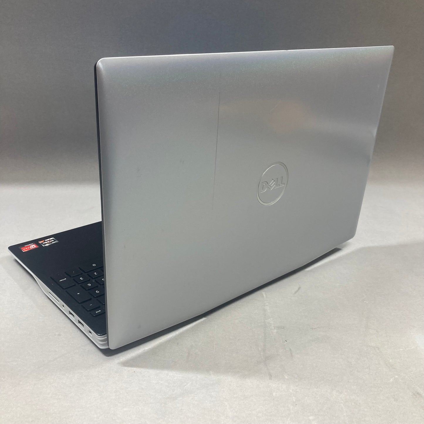 Dell G5 SE P98f 15.6" Ryzen 7 4800H 2.9GHz 16GB RAM 1TB SSD Radeon RX 5600M