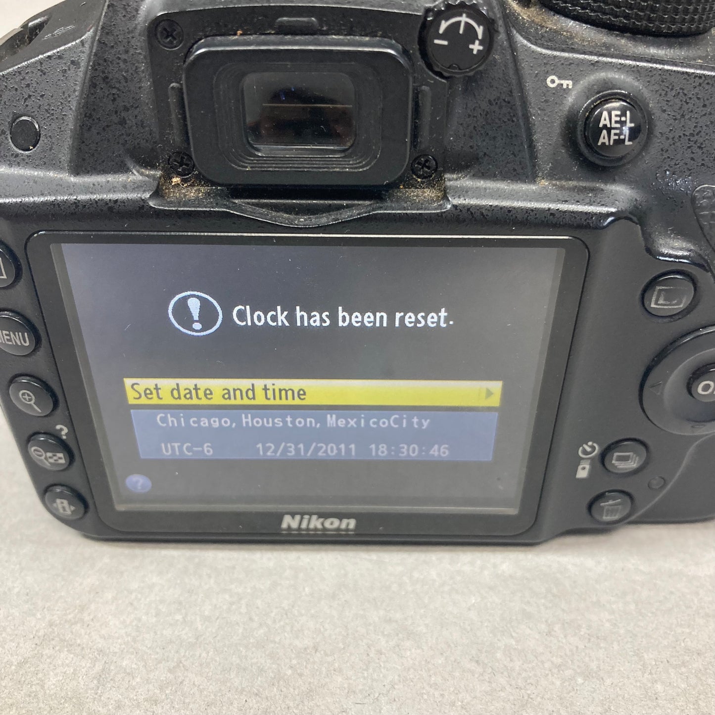 Nikon d3200 24.2MP Digital SLR DSLR Camera