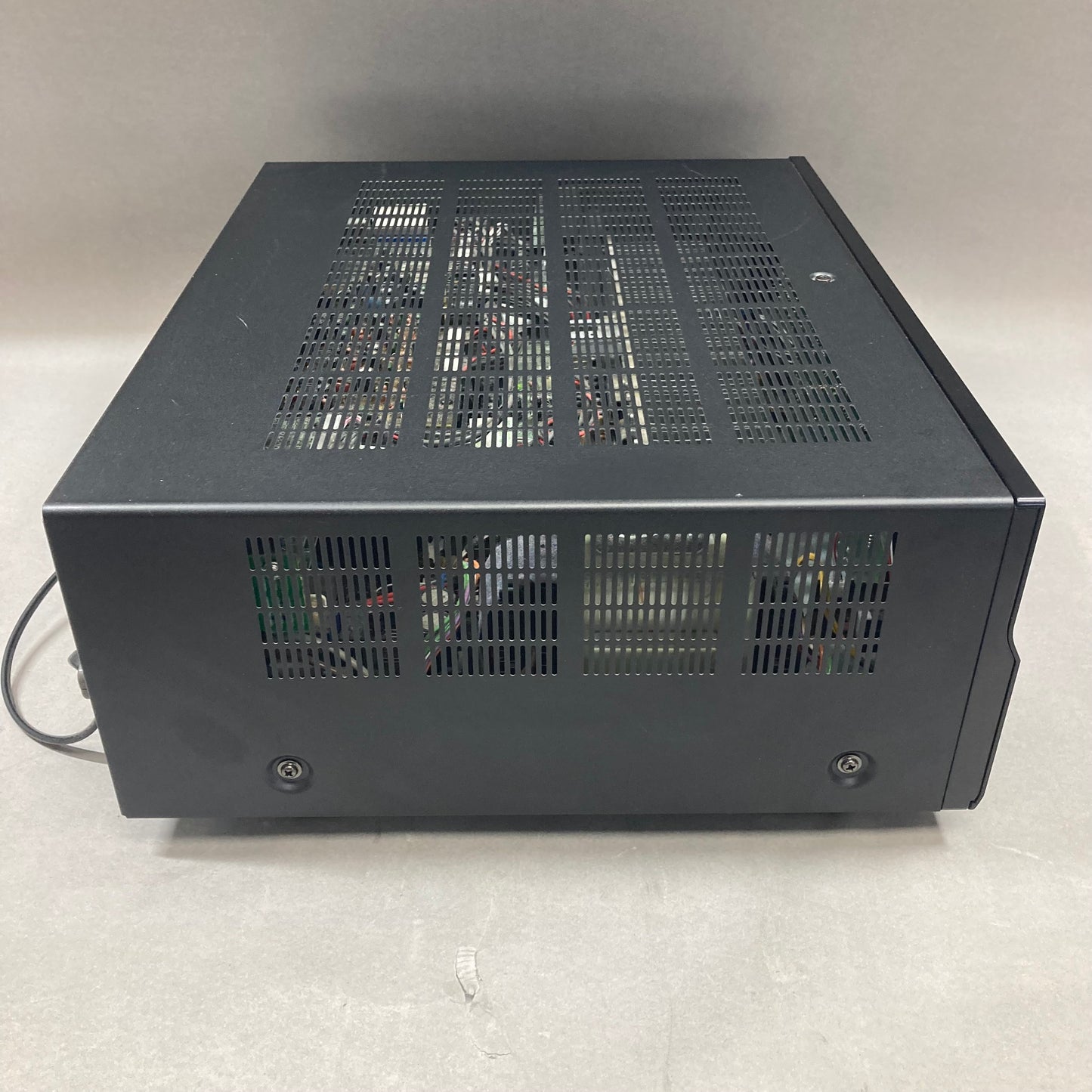 Yahmaha RX-V663 AV Receiver