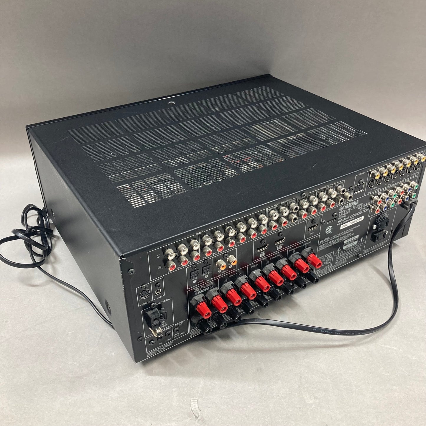 Yahmaha RX-V663 AV Receiver