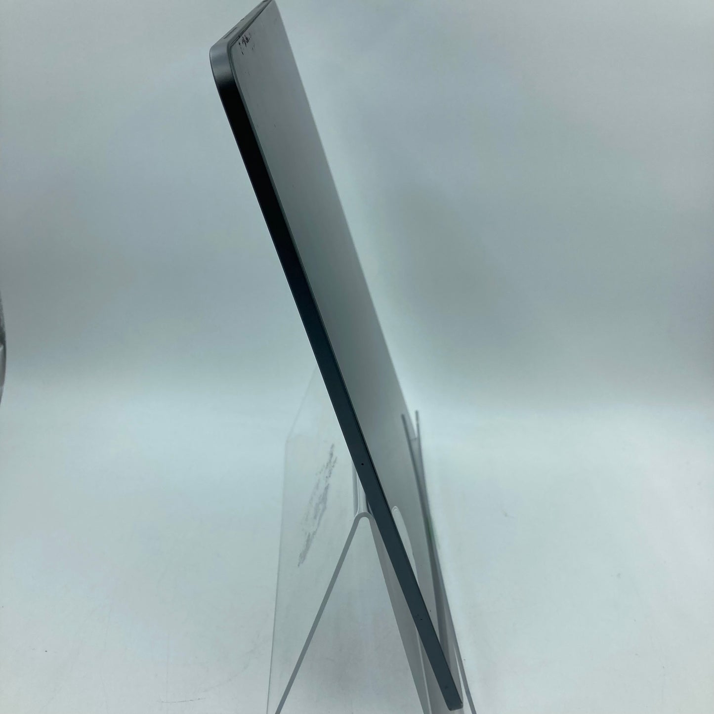 WiFi Only Apple iPad Pro 12.9" 4th Gen 128GB Space Gray 3G933LL/A