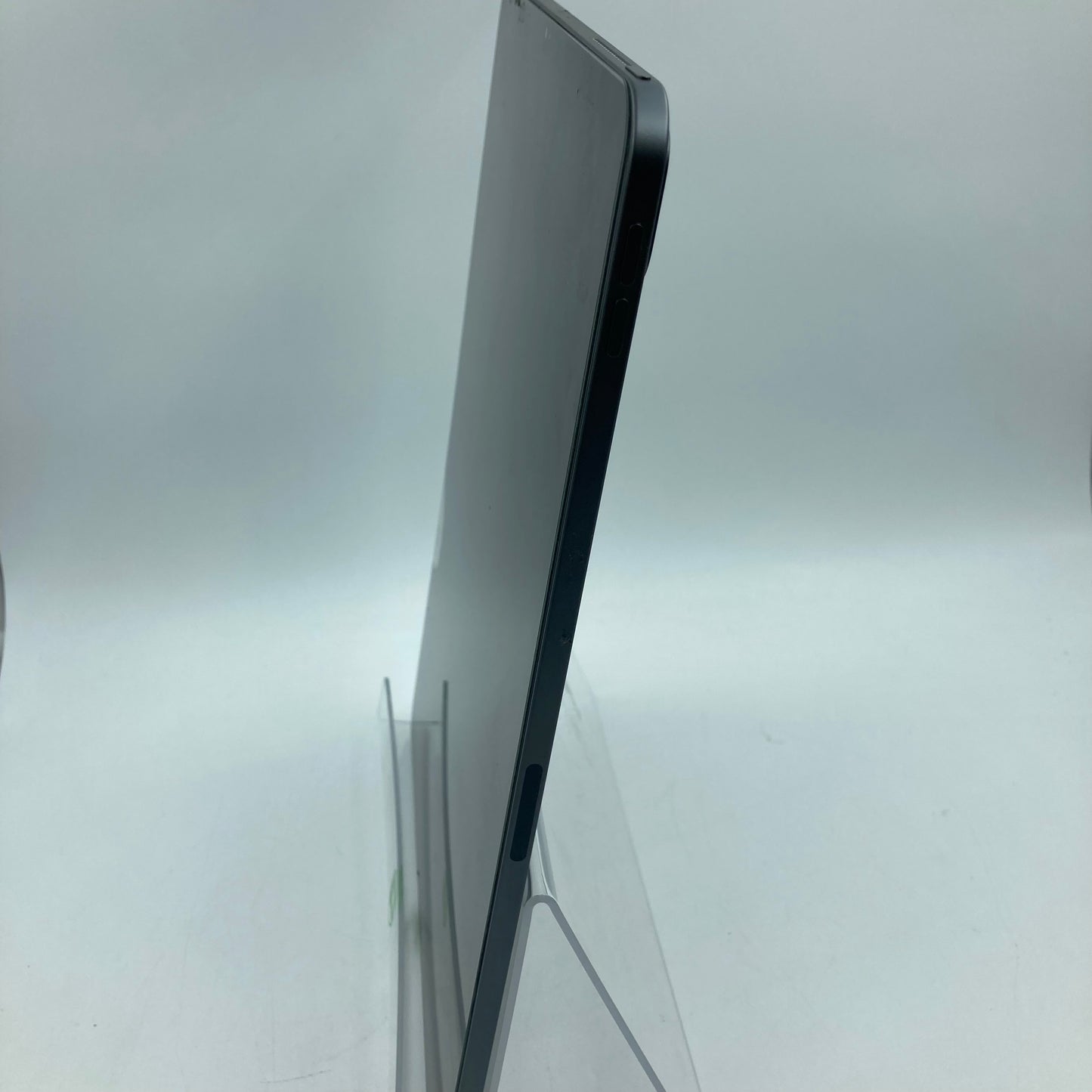 WiFi Only Apple iPad Pro 12.9" 4th Gen 128GB Space Gray 3G933LL/A