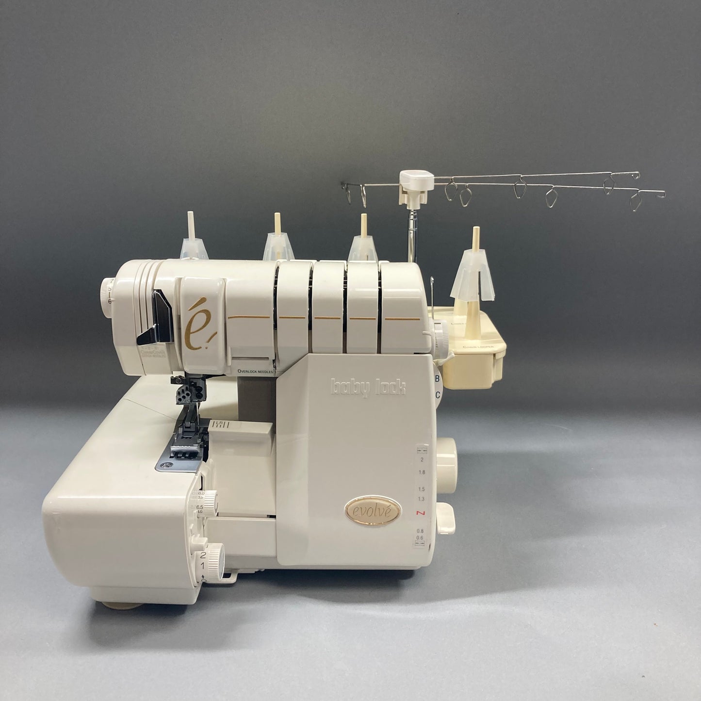 Baby Lack BLE8 Sewing Machine