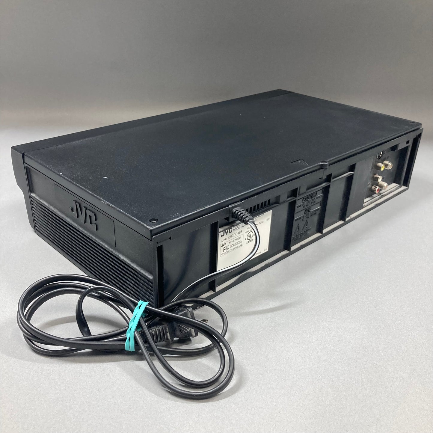 JVC HR-S2902U VHS Tape Player