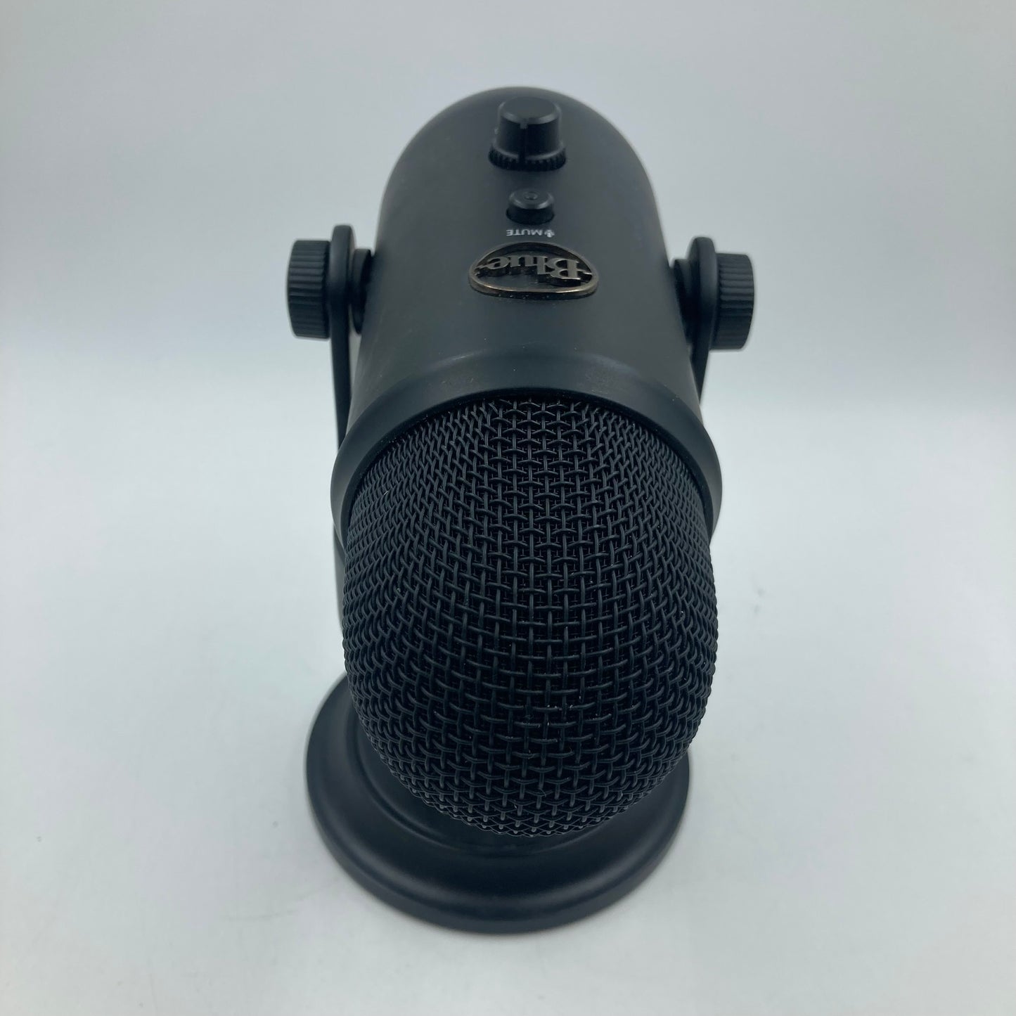 Blue Yeti Microphone 888-000137