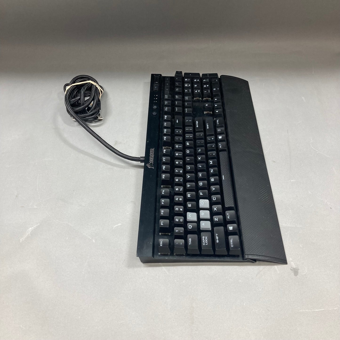 Corsair Gaming K70 LUX RGB Wired Keyboard