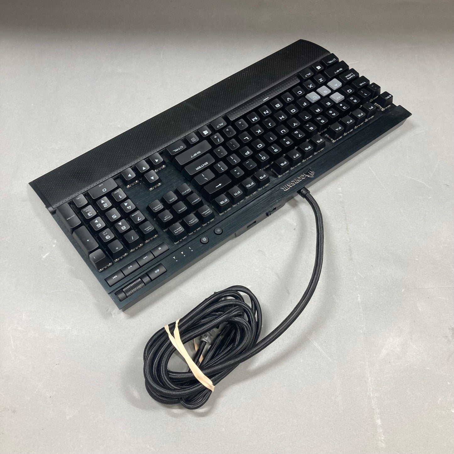 Corsair Gaming K70 LUX RGB Wired Keyboard