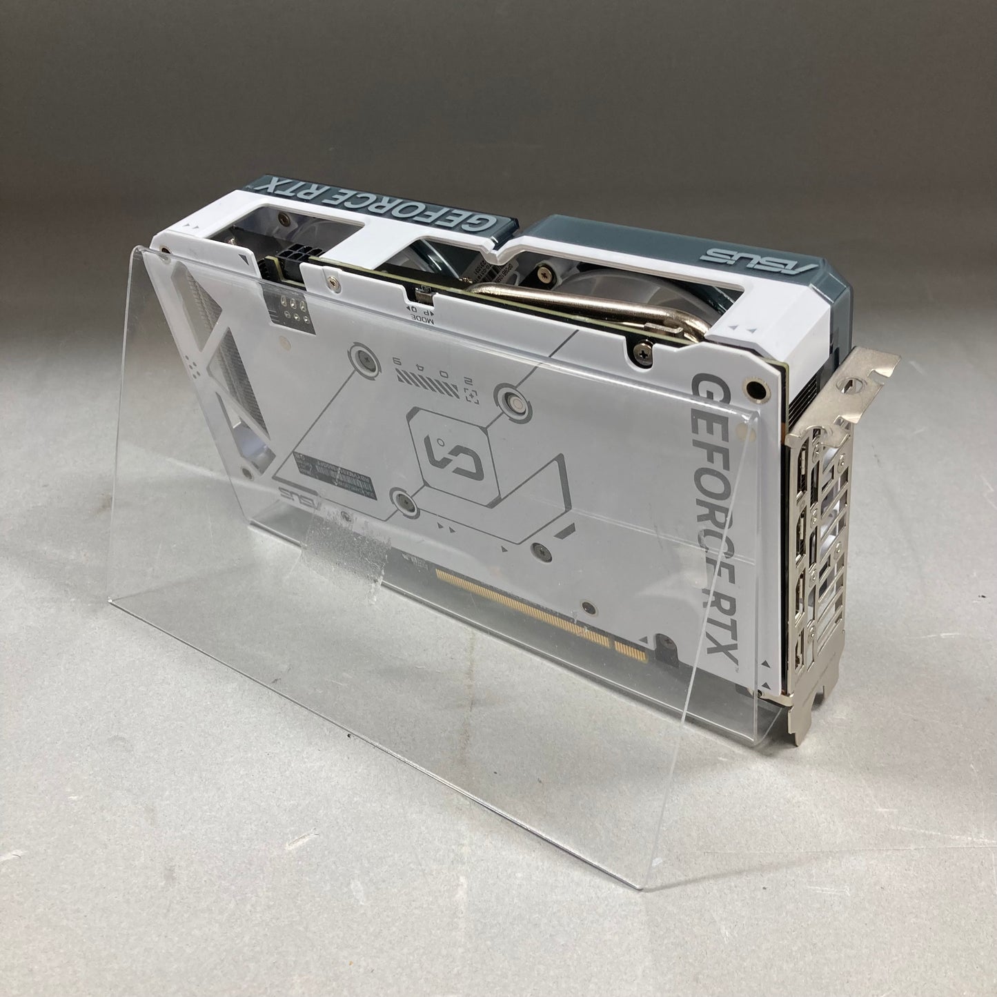 ASUS GeForce RTX 4060 8GB GDDR6 Graphics Card DUAL-RTX4060-08G-WHITE