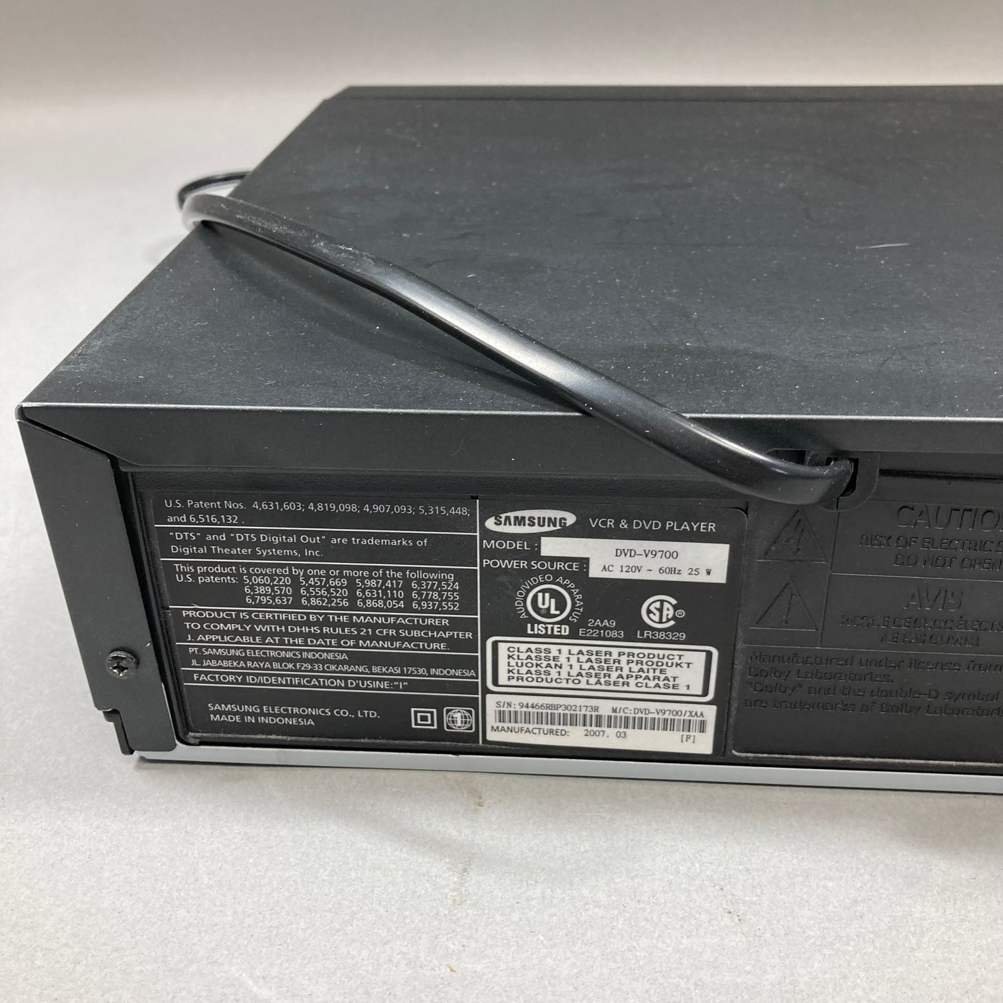 Samsung DVD-V9700 VCR/DVD Combo Player
