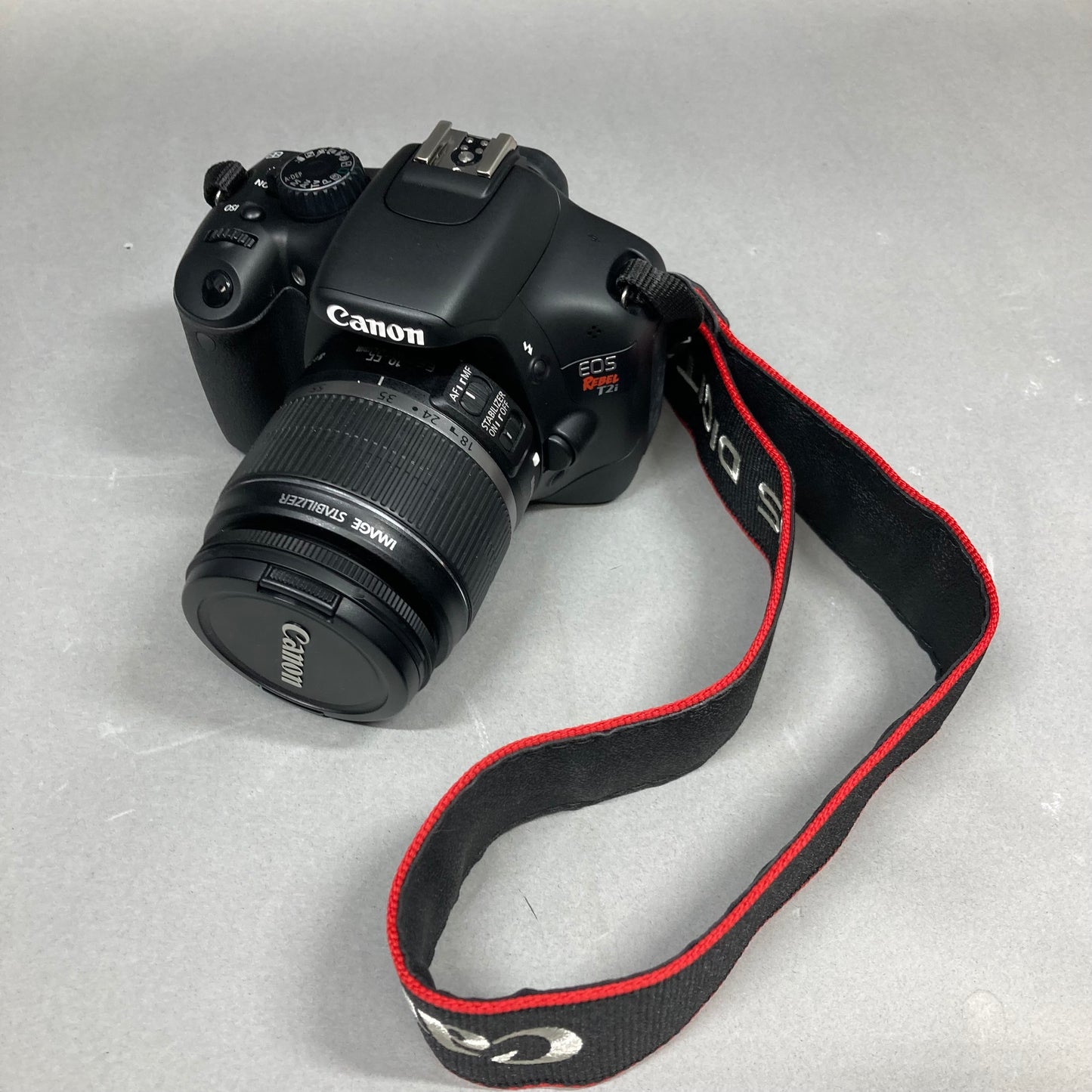 Canon eos T2i 18.0MP Digital SLR DSLR Camera