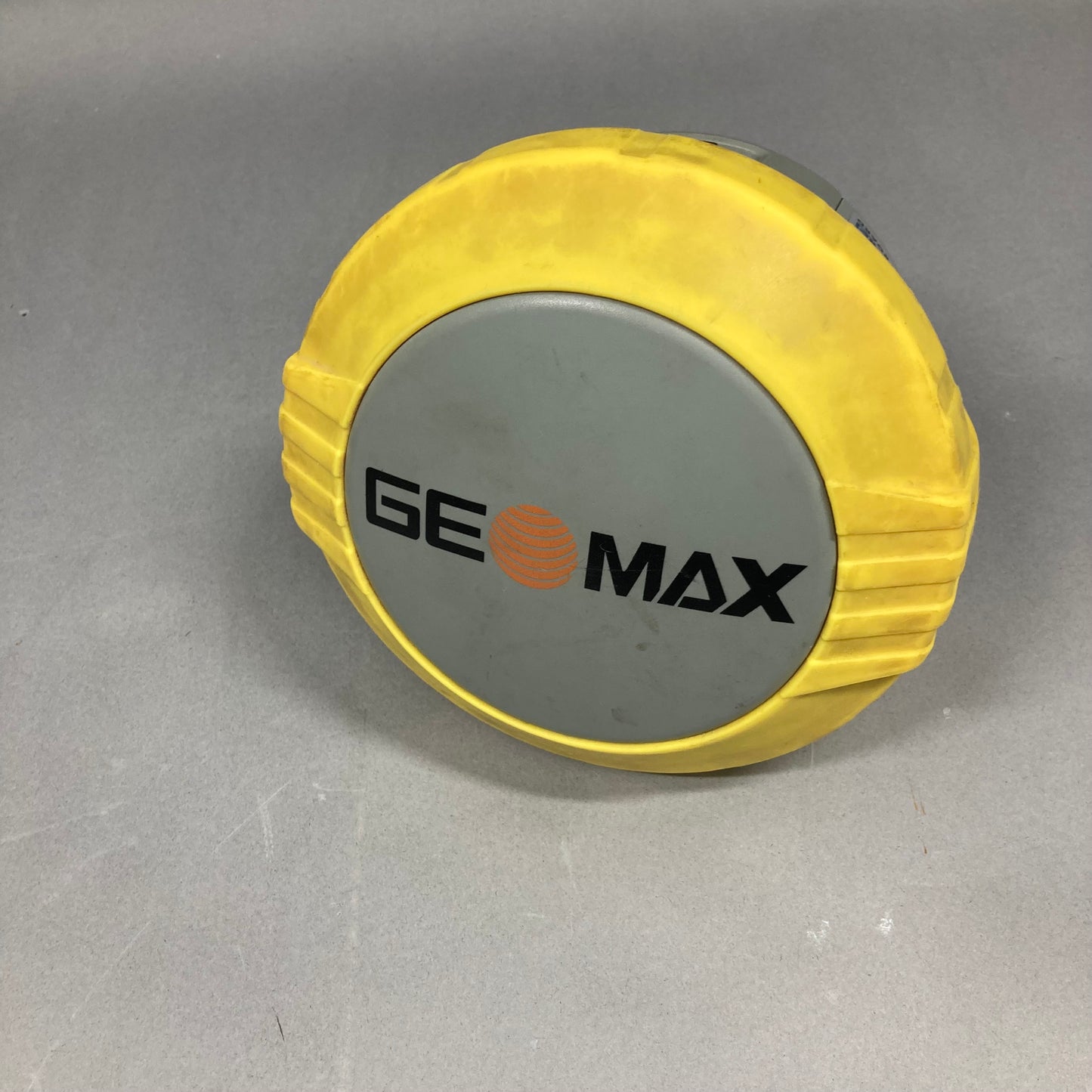 GeoMax Zenith 35 Pro Survey Instrument