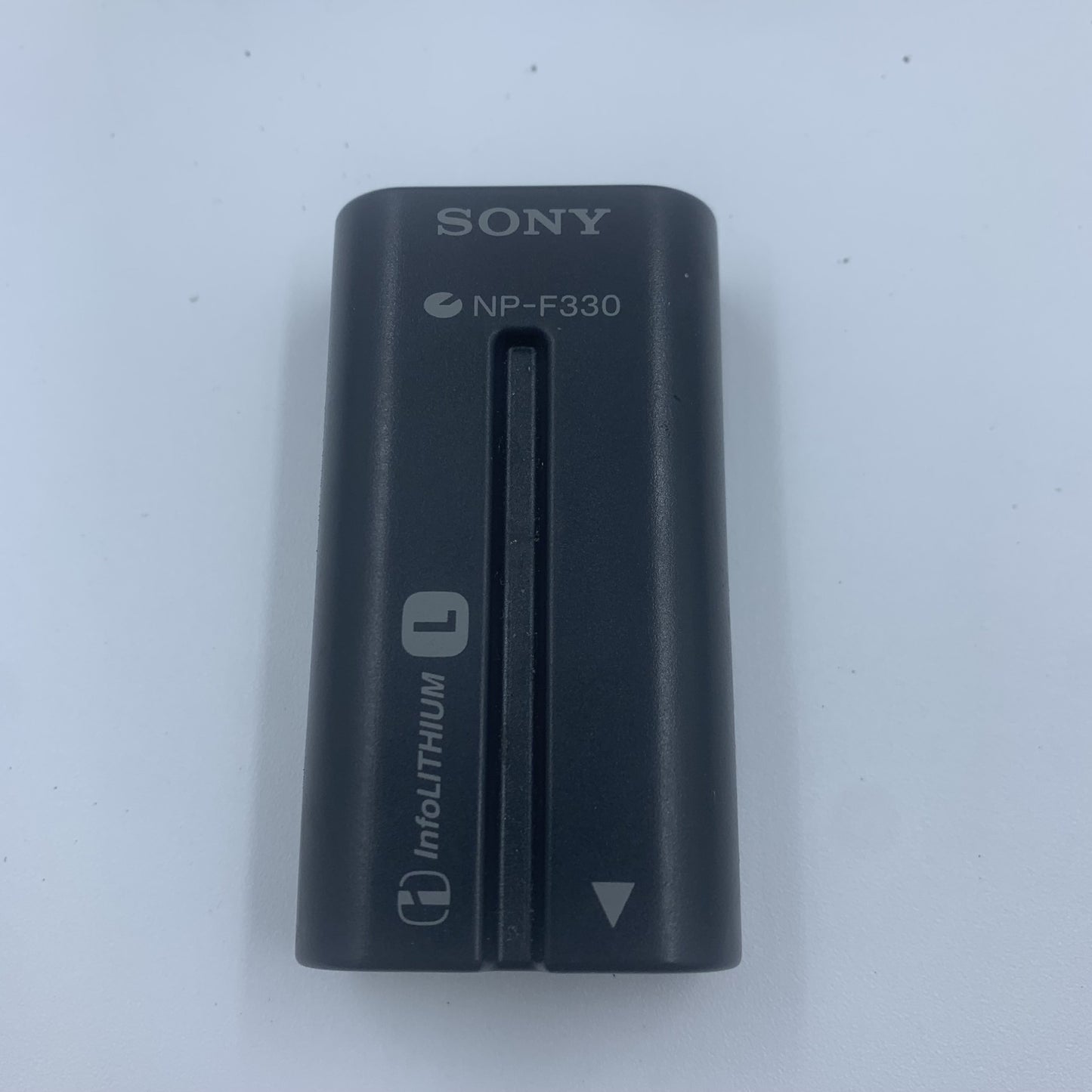 Sony Handycam Cassette Video Camcorder CCD-TRV37