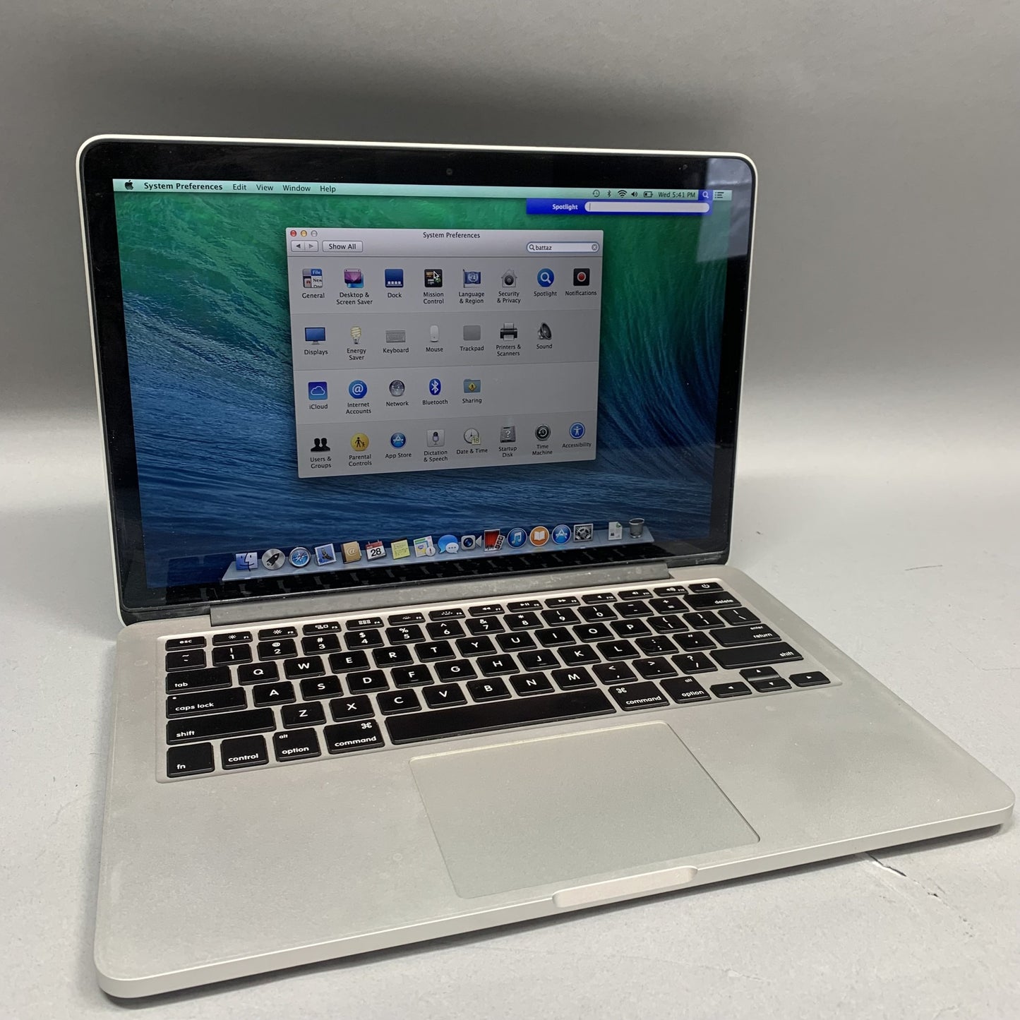 2014 Apple MacBook Pro 13.3" i5 2.6GHz 8GB RAM 500GB HDD Silver A1502