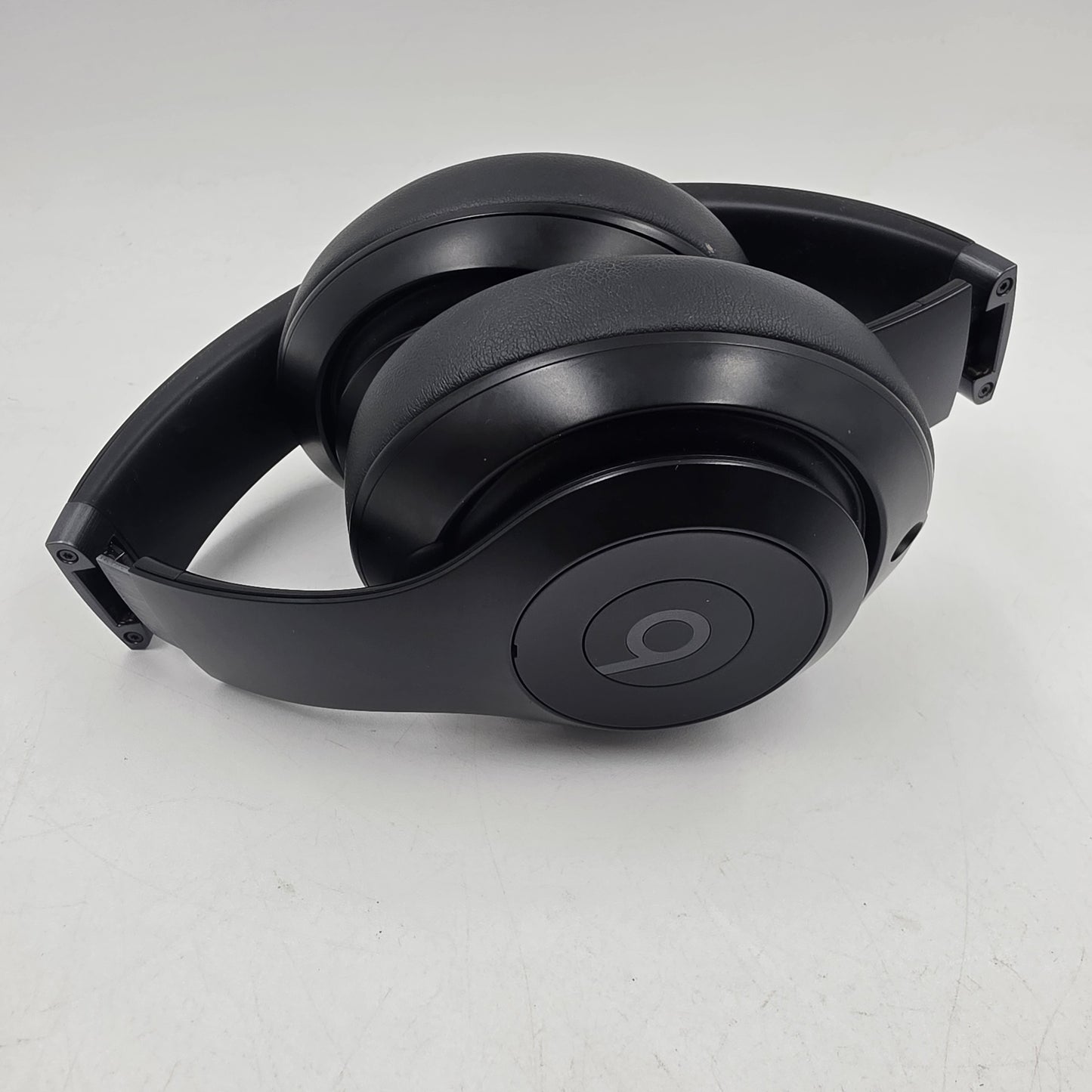 Beats Studio Pro Wireless Over-Ear Bluetooth Headphones Black