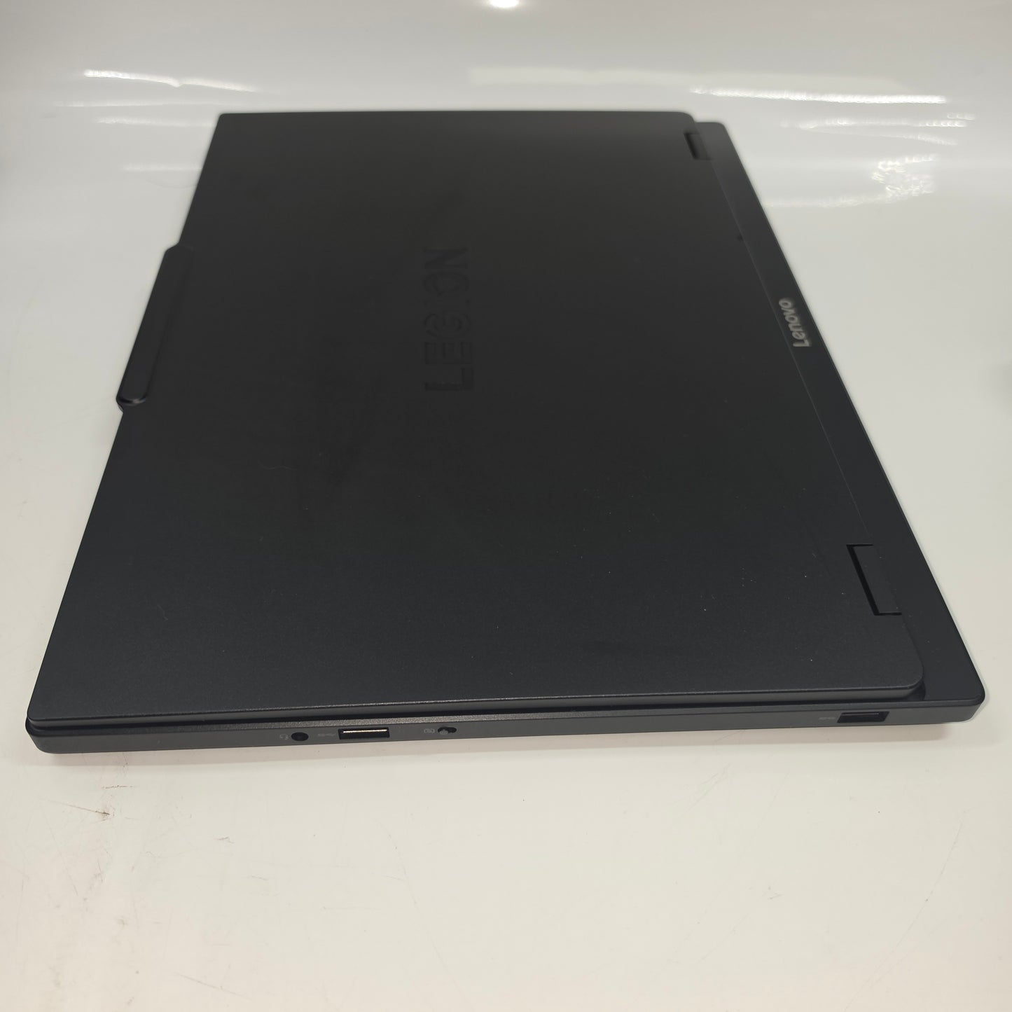 Lenovo Legion 5 Gen 10 AMD Ryzen 7 260 3.8GHz 16GB RAM 1TB SSD GeForce RTX 5060