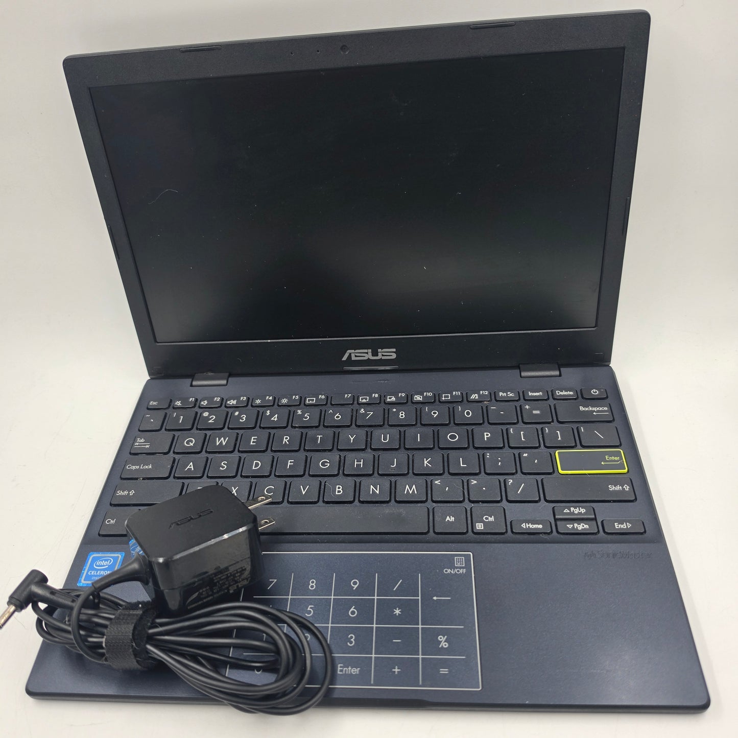 Asus Vivobook 14 L201MA 14" Celeron N4020 1.1GHz 4GB RAM 64GB SSD