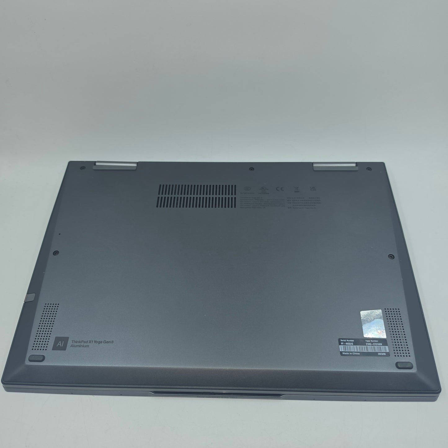 Lenovo ThinkPad X1 Yoga Gen 8 215Q-CT01WW 14" i7-1370P 1.9GHz 32GB RAM 512GB SSD