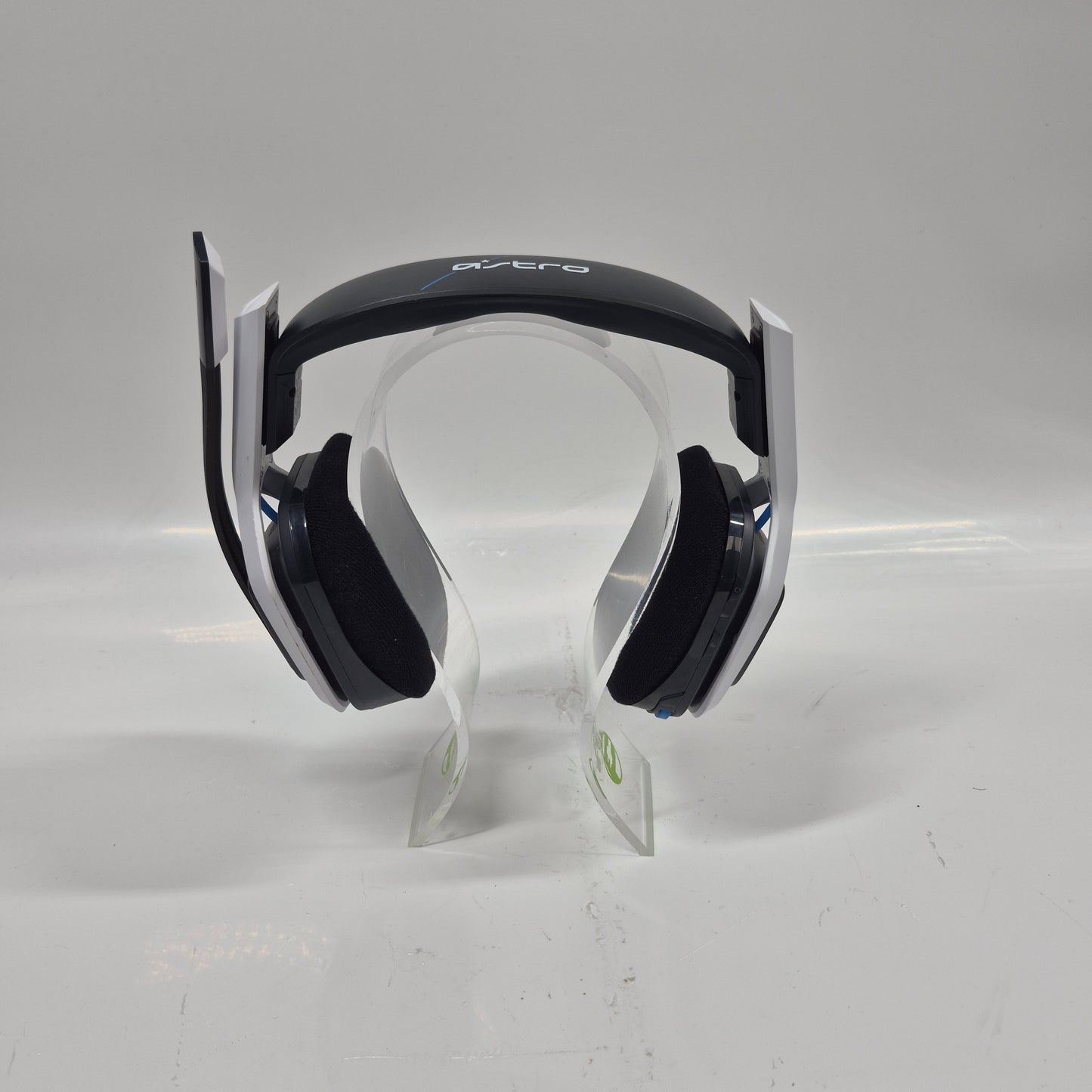 Astro A20 Gaming Headset White Wireless Gaming Headset Multi-Platform