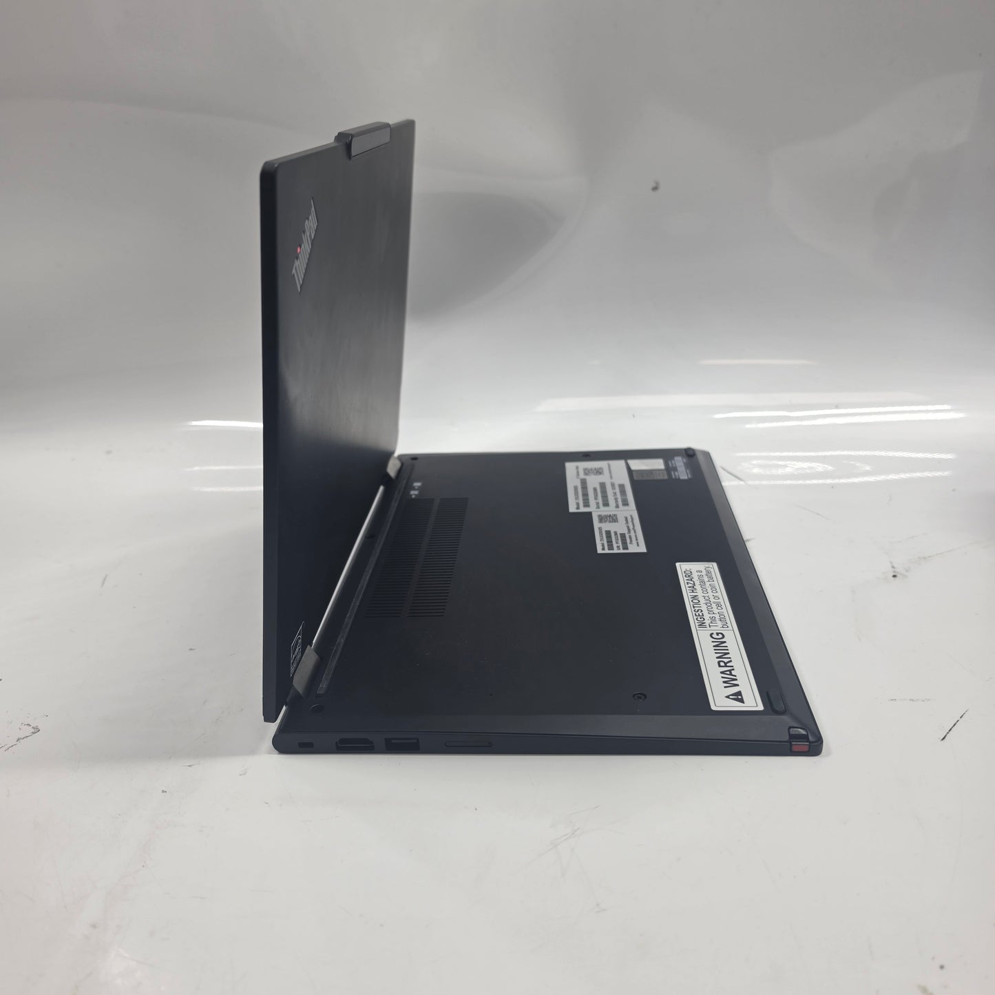 Lenovo ThinkPad X13 Gen 5 14" Intel Core Ultra 5 135U 1.6GHz 16GB RAM 512GB SSD