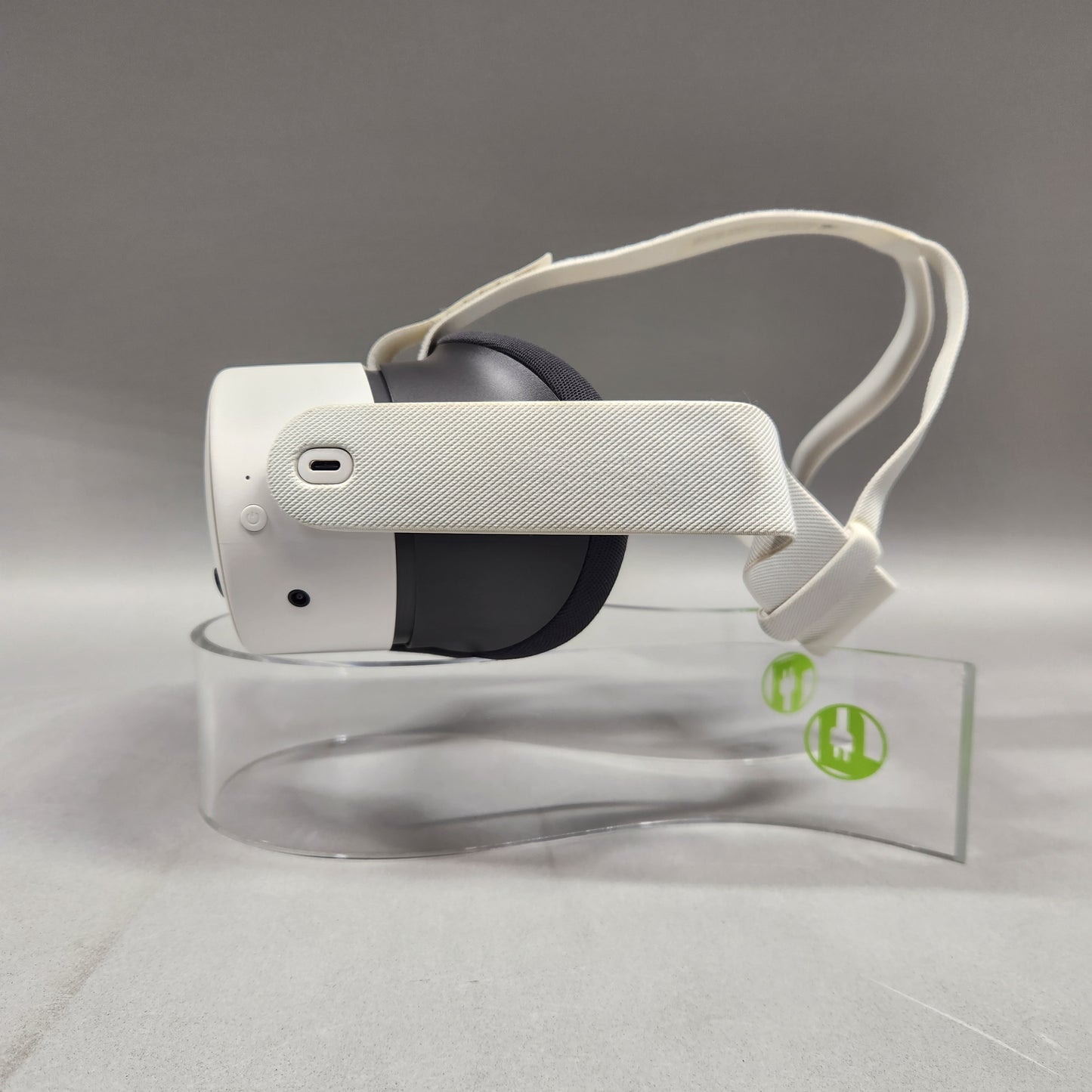 Meta Quest 3S 128GB Virtual Reality Headset P97