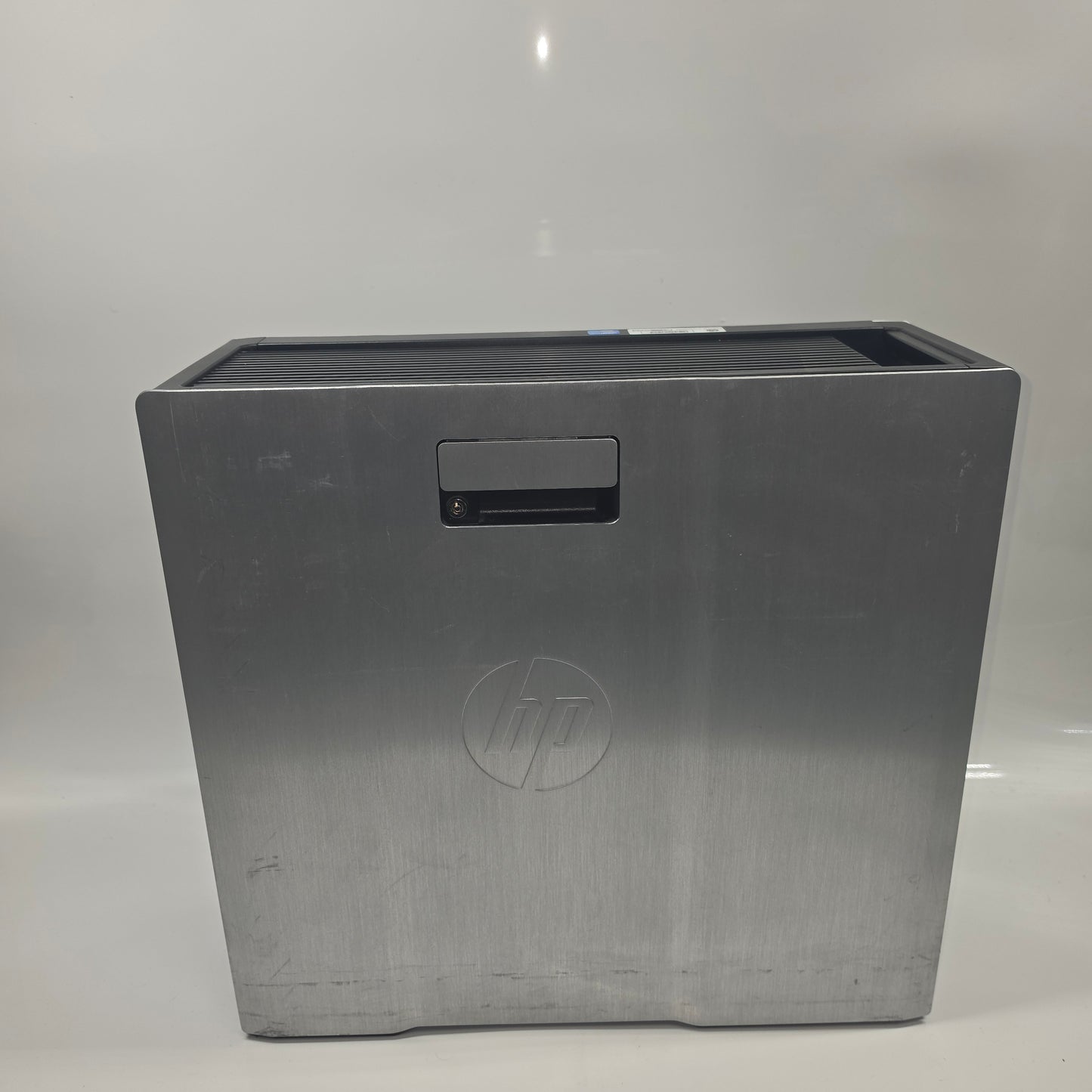 HP Z620 Workstation F1L77UT#ABA Intel Xeon E5-262 2.10GHz 16GB RAM 500GB HDD HDD