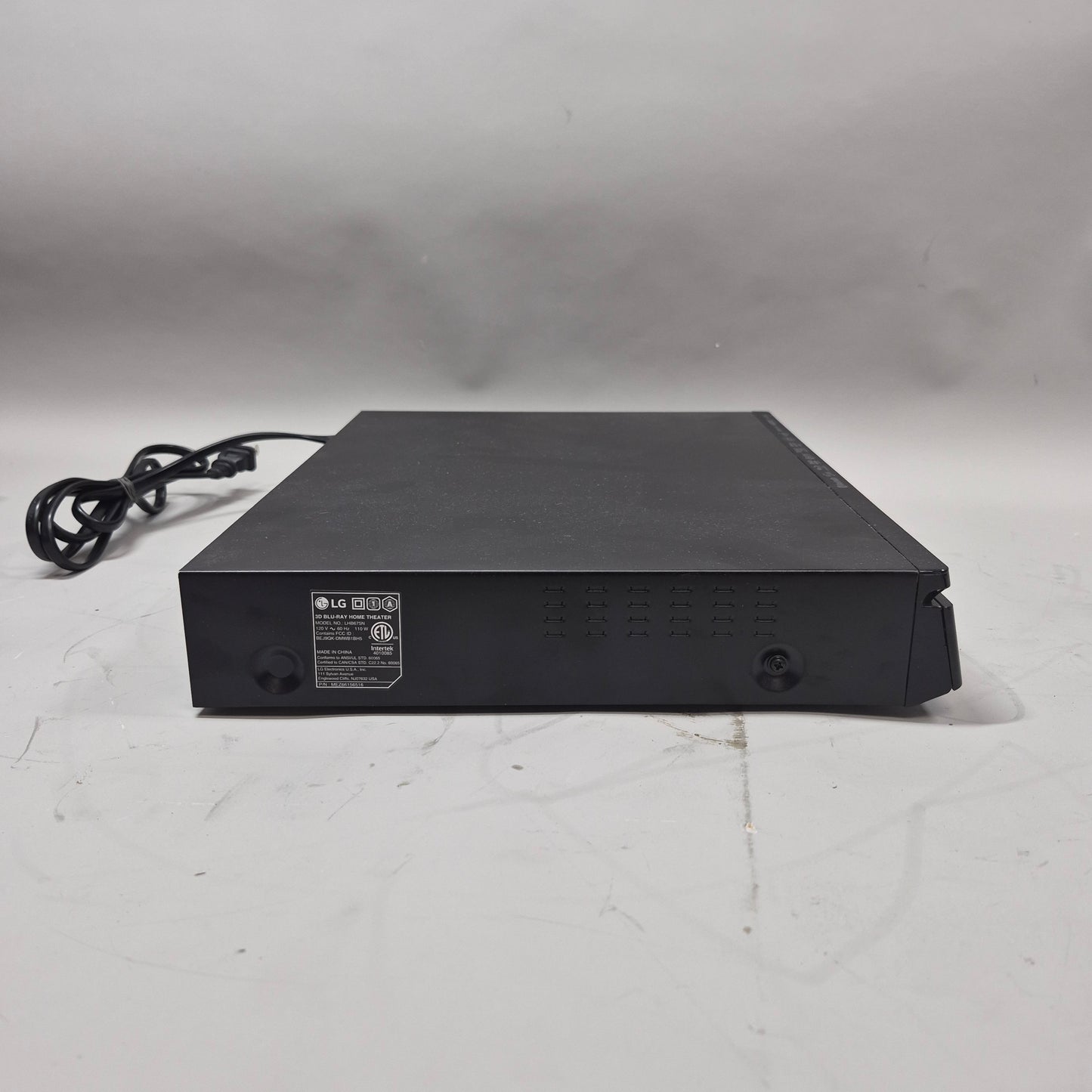 LG LHB675  3D Blu-Ray Home Theater
