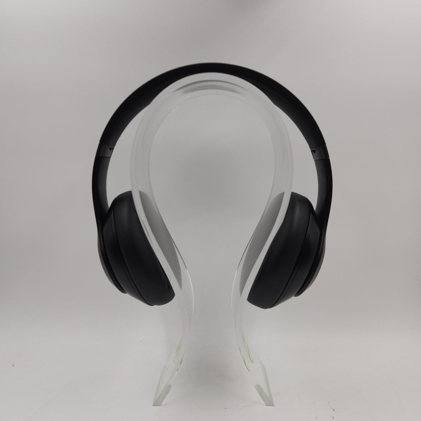 Beats Studio Pro Wireless Over-Ear Bluetooth Headphones Black MQTP3LL/A