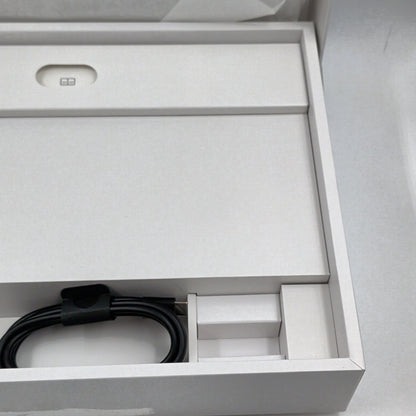 Microsoft Laptop 2095 13" Snapdragon X Plus 16GB RAM 256GB SSD