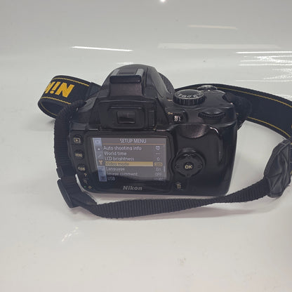 Nikon D40x 10.2MP Digital SLR DSLR Camera