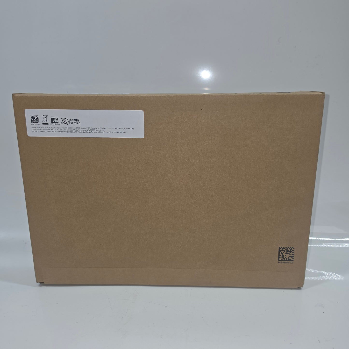 New Microsoft Surface Pro 12 for Business 90NL5R10090 12" Snapdragon X Plus