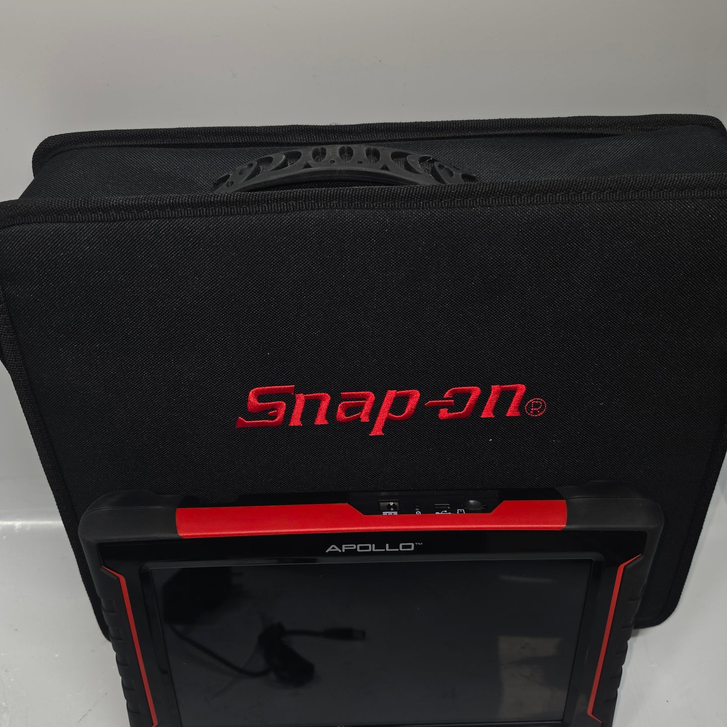 Snap-on Tools APOLLO EESC357A Automotive Diagnostic Scanner 26.2 Software 2026