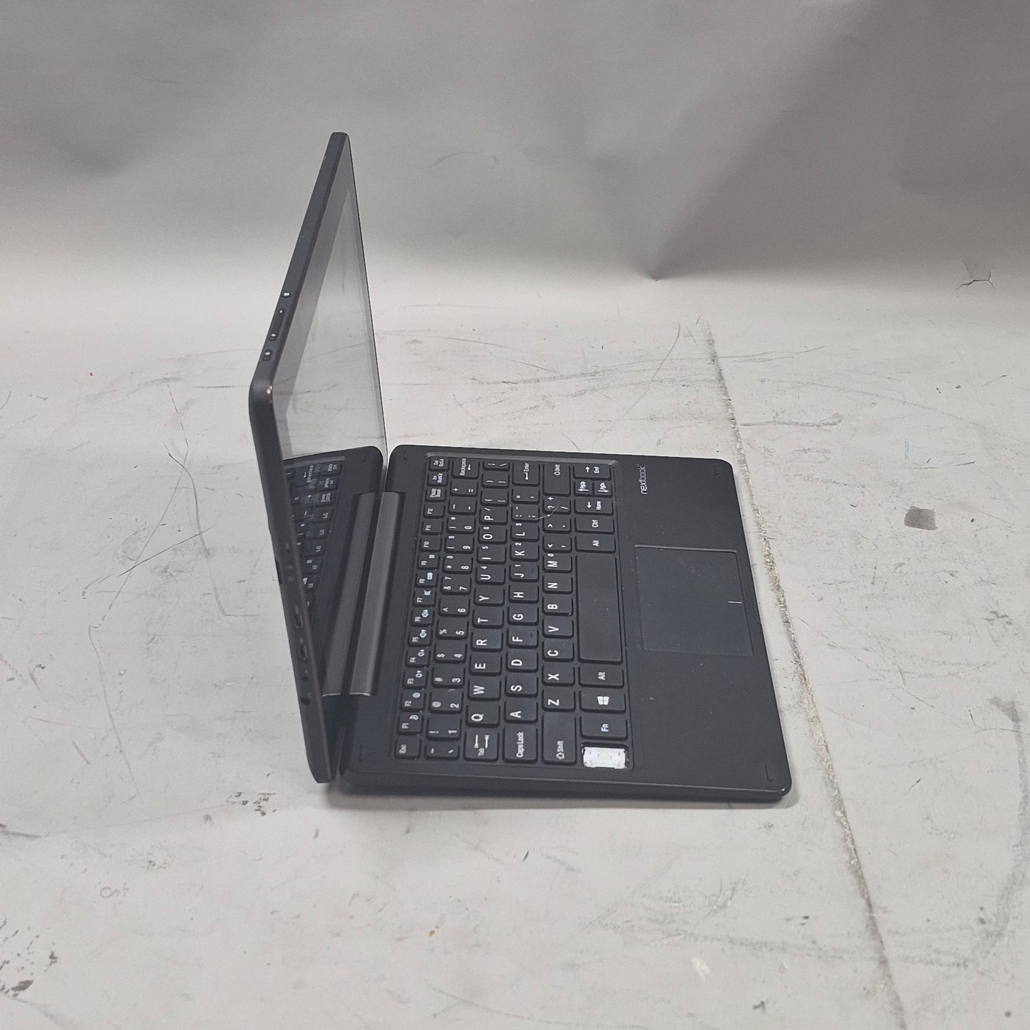 Nextbook Flexx NXW1QC32G 10.1" Atom 1.3GHz 2GB RAM 32GB