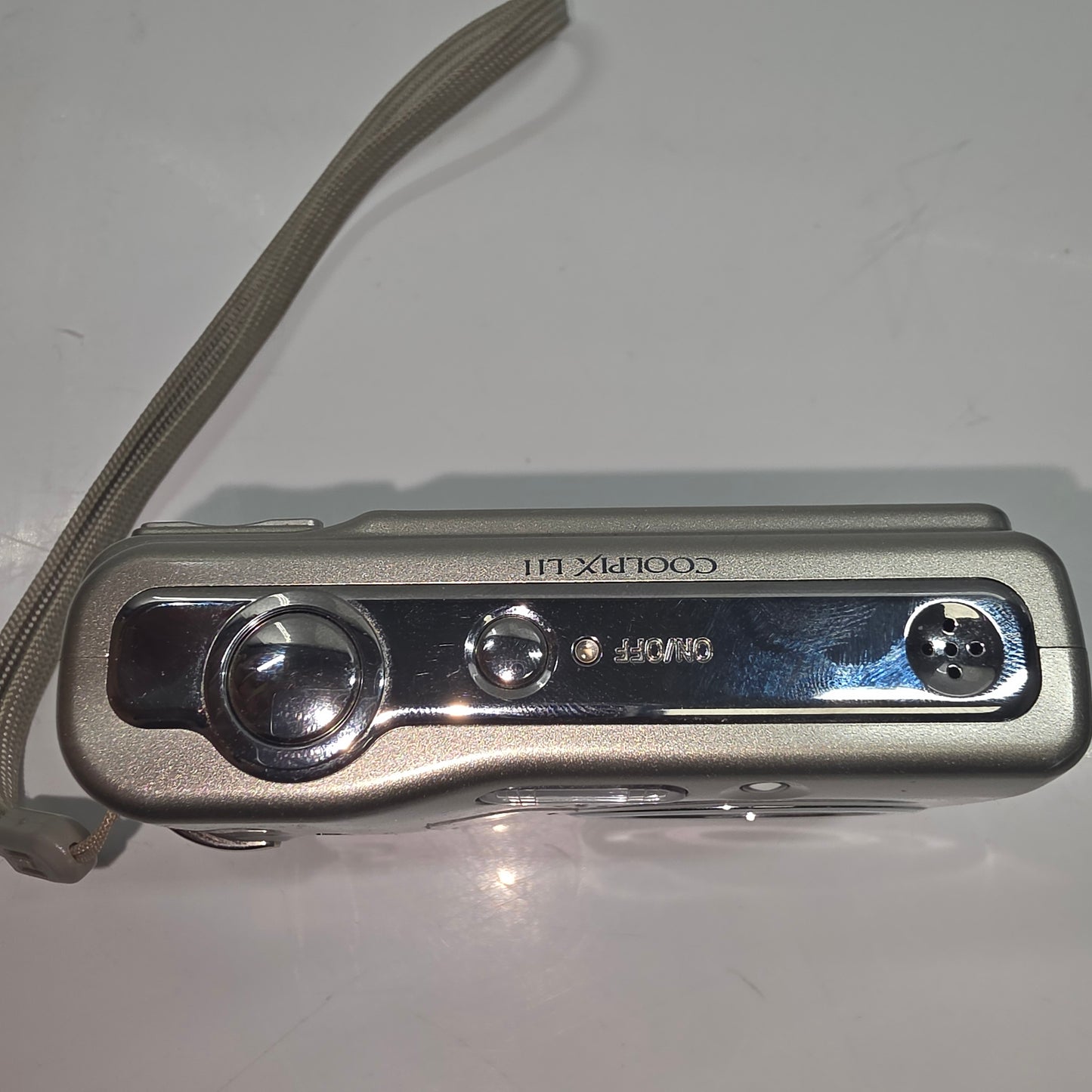 Nikon COOLPIX L11 6MP Compact Camera
