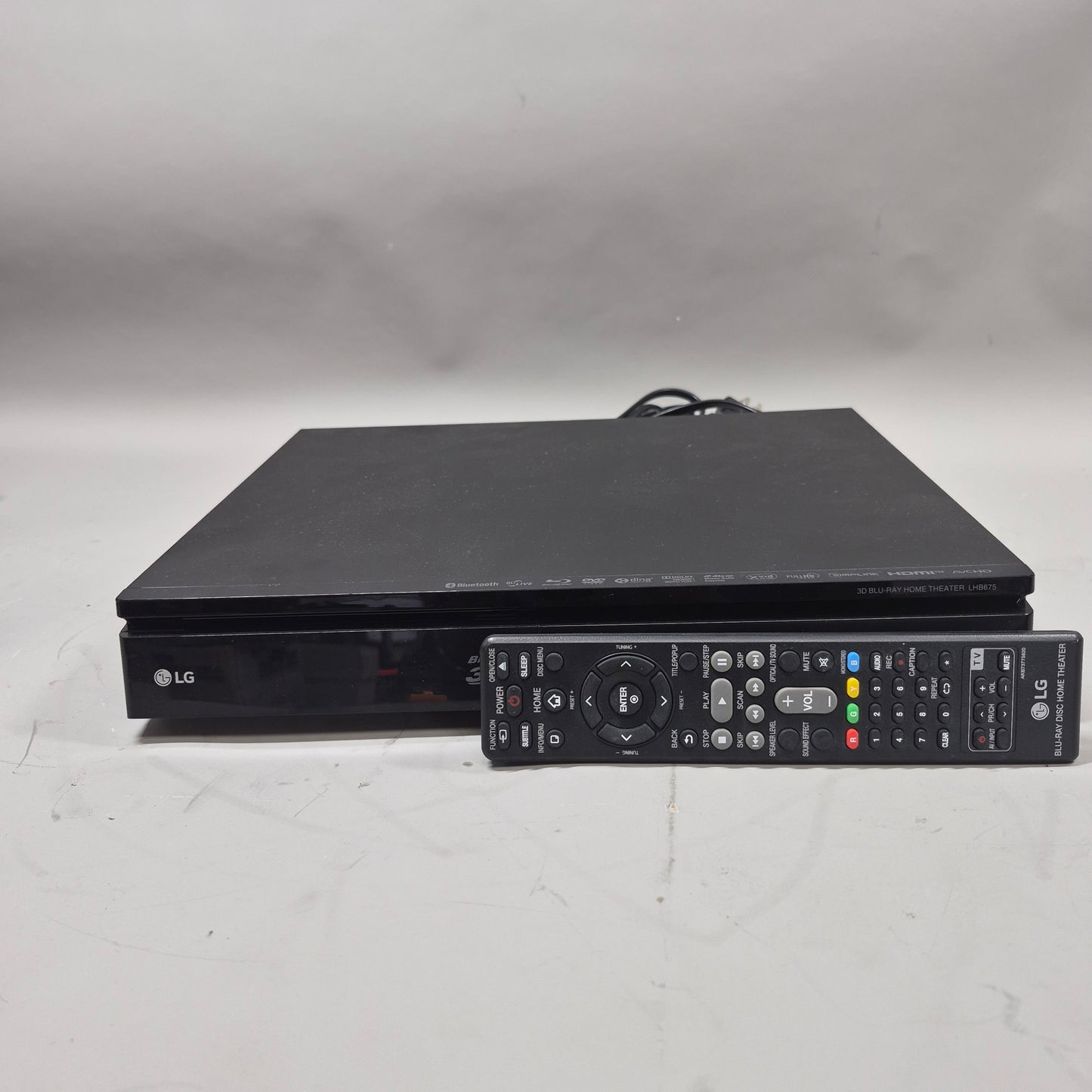 LG LHB675  3D Blu-Ray Home Theater