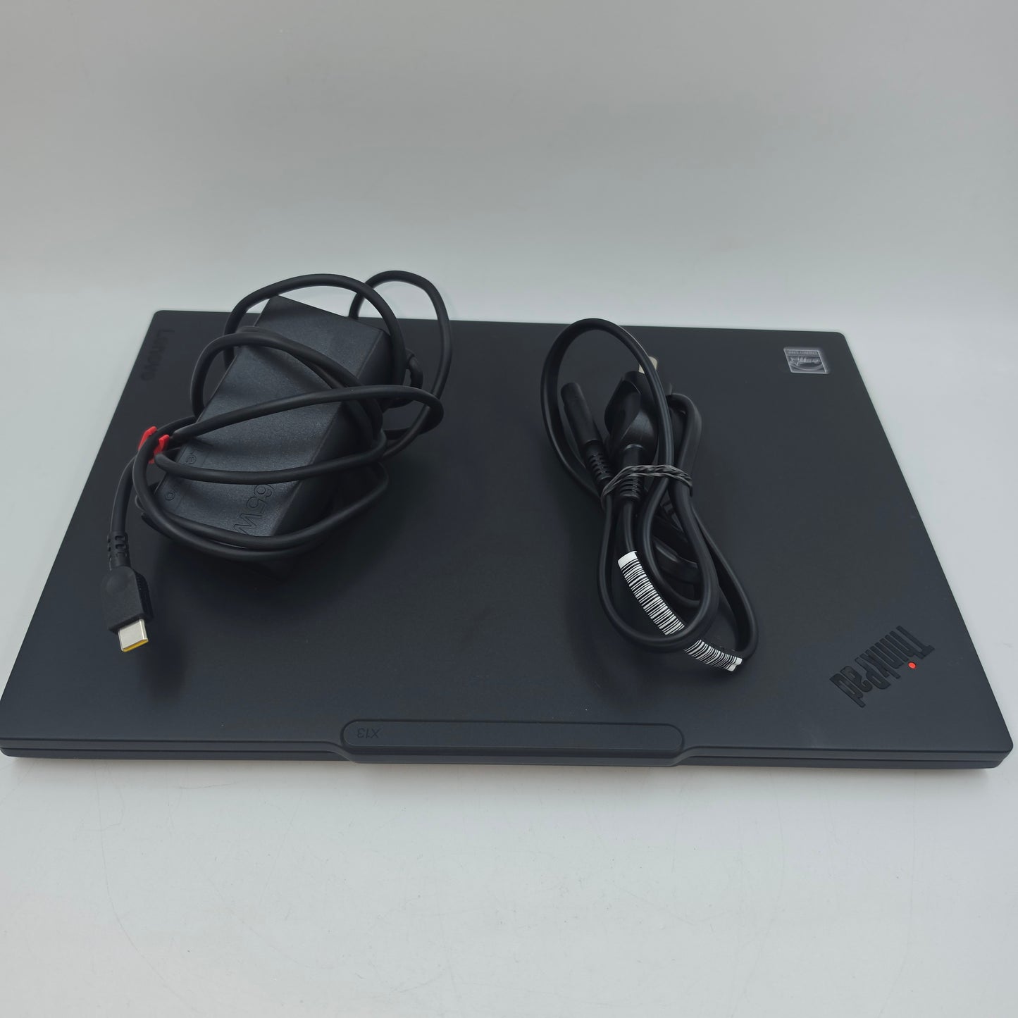 Lenovo ThinkPad X13 Gen 6 21RLS47V15 13.3" 4.8GHz 16GB RAM 512GB SSD