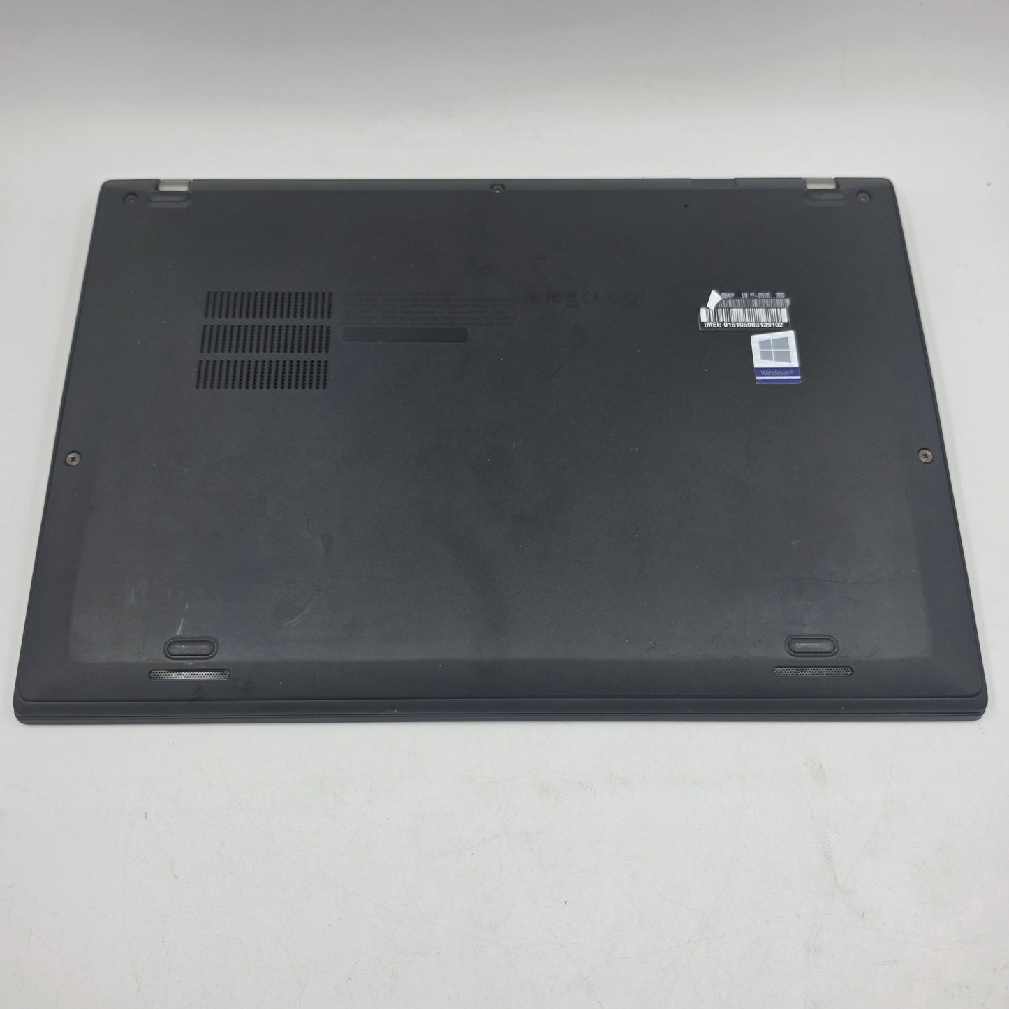 Lenovo ThinkPad X1 Carbon Gen 4 20FB005XUS 14" Core i5-6300U 8GB RAM 240GB SSD