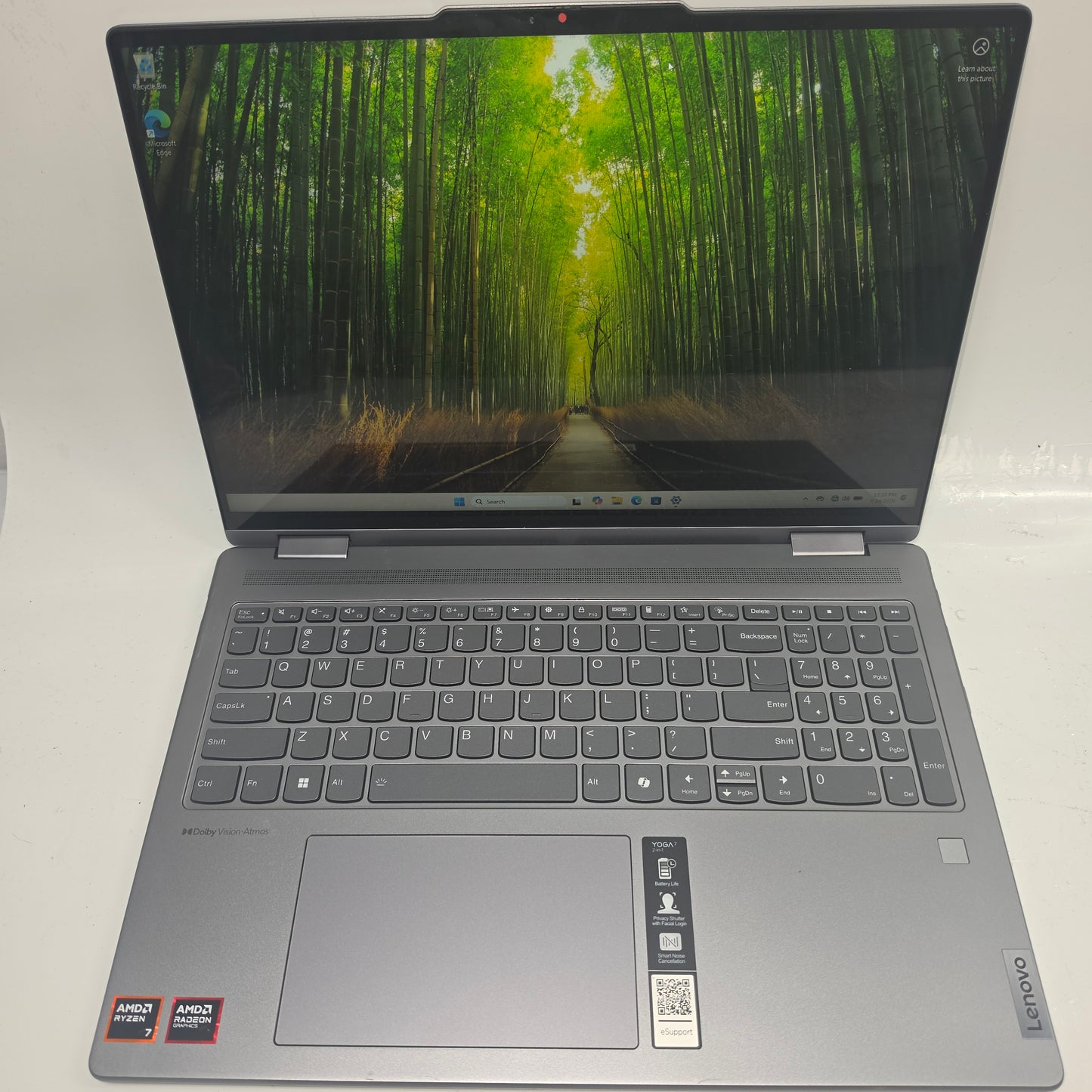 Lenovo Yoga 7 2-in-1 16" Ryzen 7 8840HS 3.3GHz 16GB RAM 512GB SSD