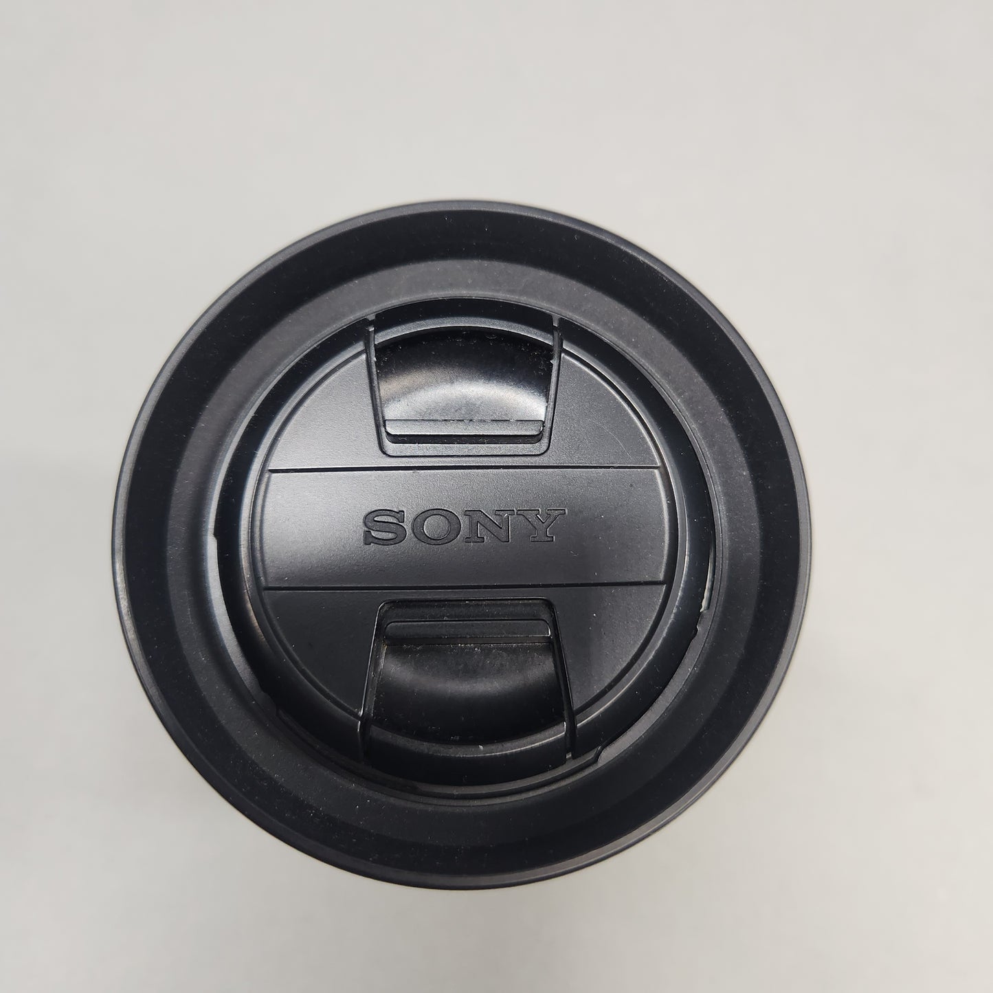 Sony Alpha DLSR-A100 10.2MP Digital SLR DSLR Camera