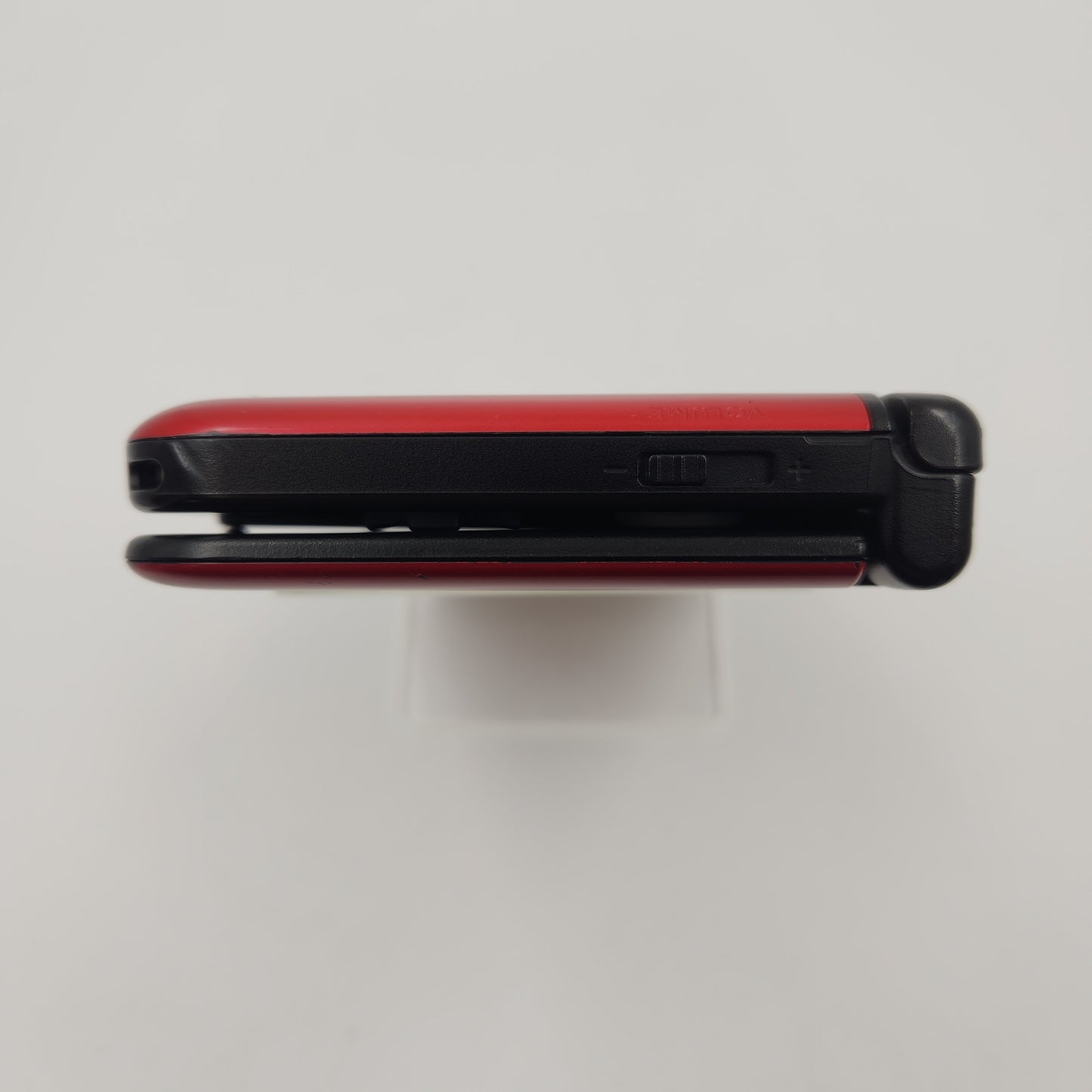 Nintendo DSi 3DS XL Handheld Game Console SPR-001 Red/Black