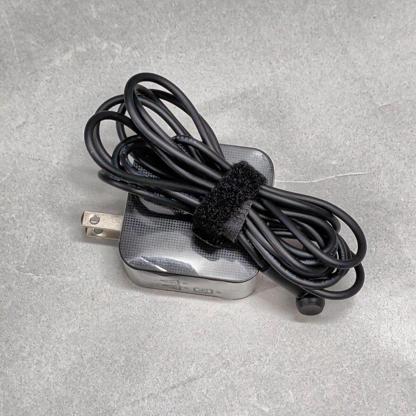 Asus Vivobook 14 X1404V 14" Core i3-1315U 1.20GHz 8GB RAM 128GB SSD Intel UHD Graphics