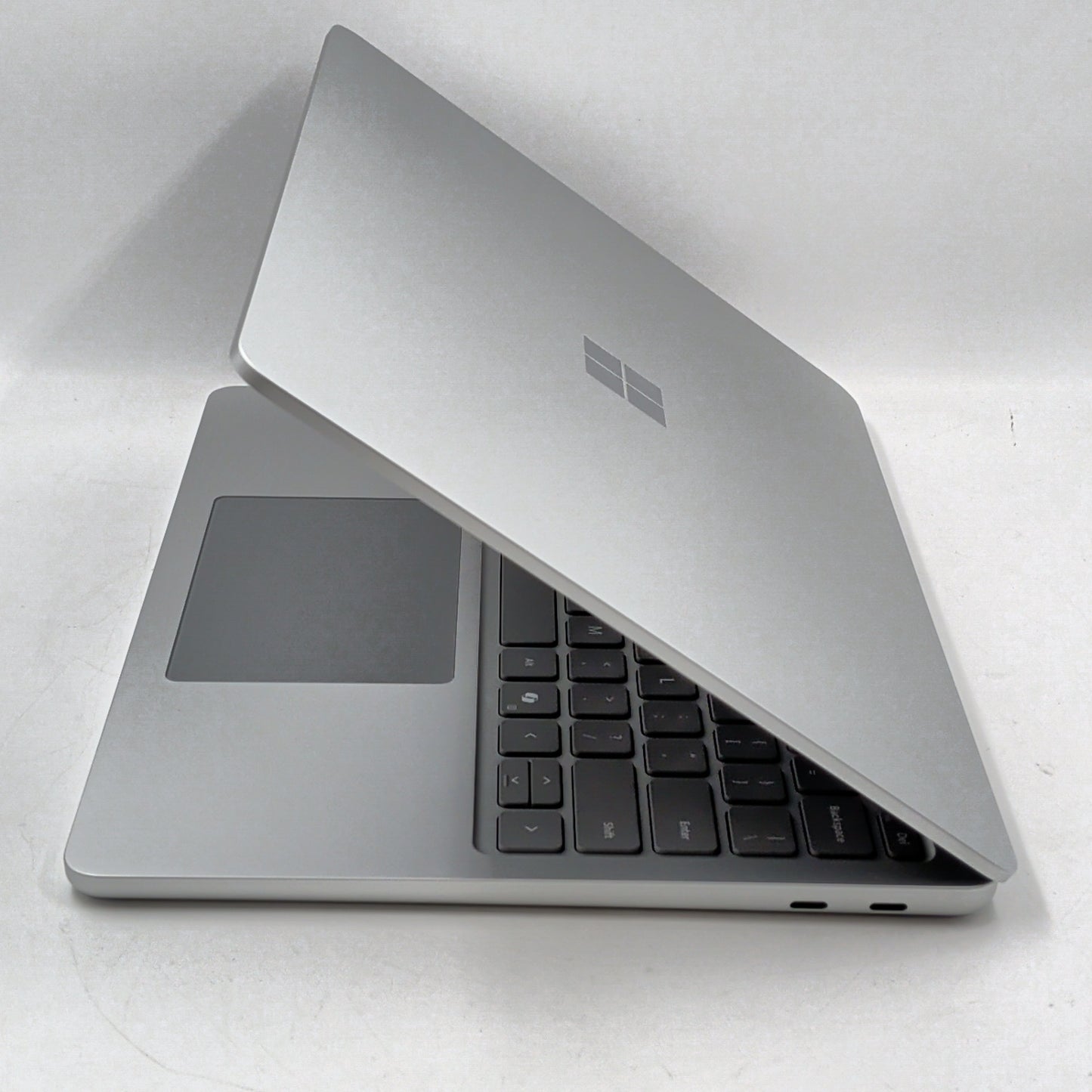 Microsoft Laptop 2095 13" Snapdragon X Plus 16GB RAM 256GB SSD