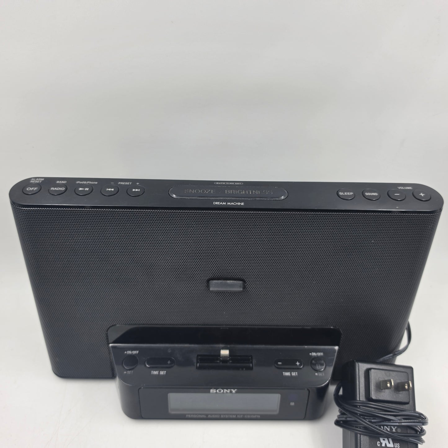 Sony ICF-CS15iPN Dream Machine iPod iPhone Dock Alarm Clock Radio w/ Remote