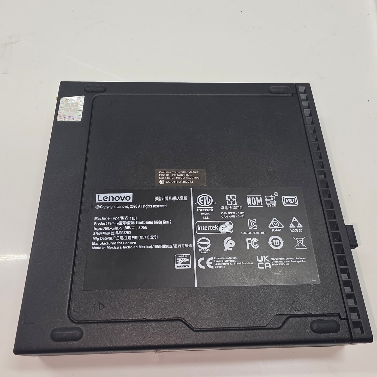 Lenovo ThinkCentre Core i5-8550 2.10GHz 8GB RAM 256GB SSD SSD UHD Graphics 630