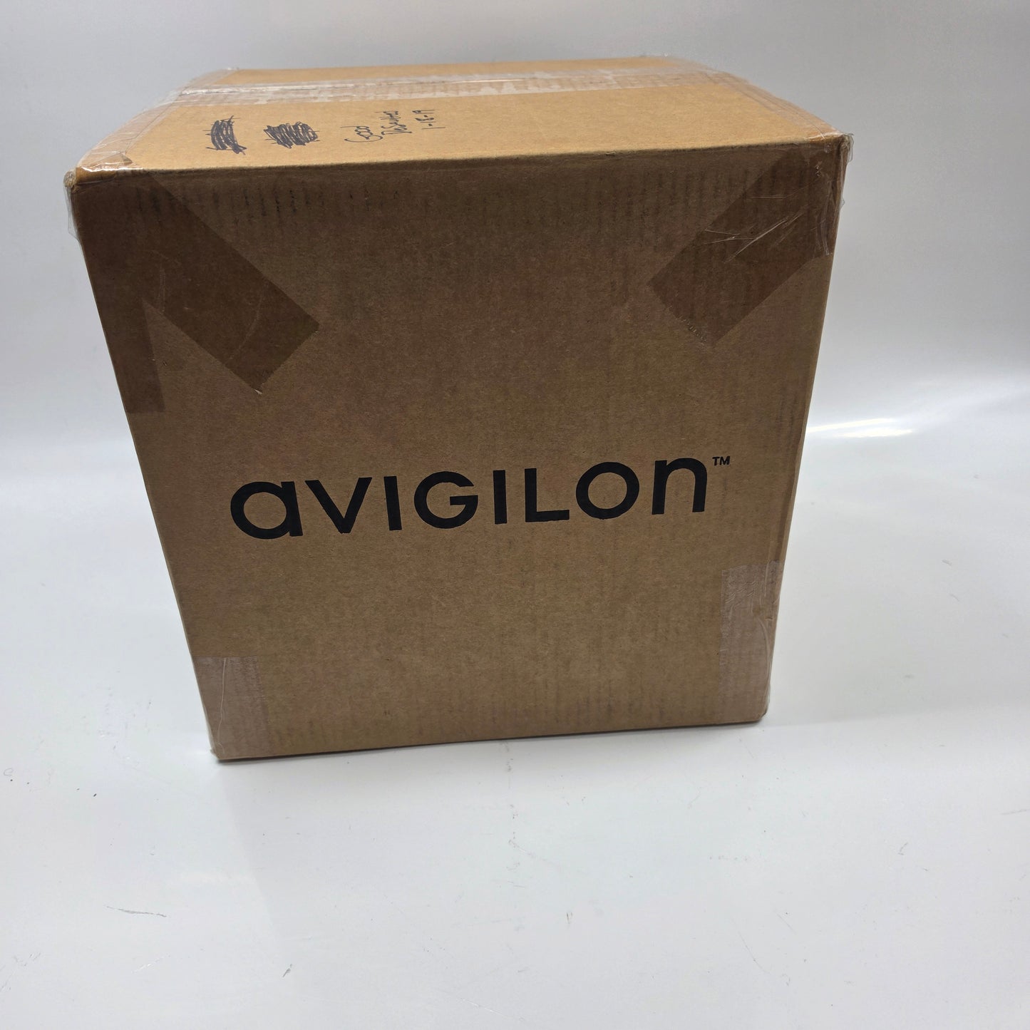 Avigilon Dome Security Camera 9W-H3-3MH-DPI-B