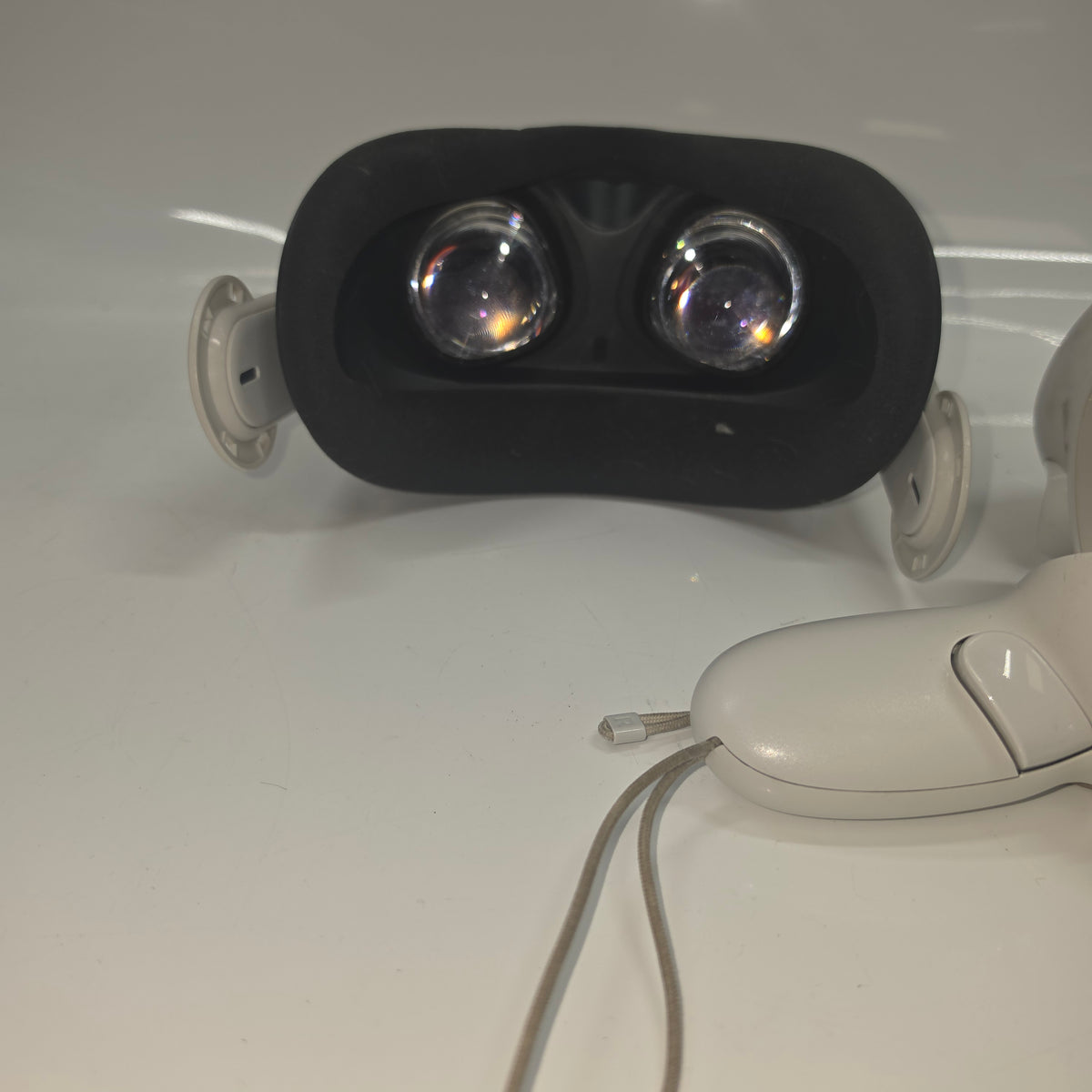 Meta Quest 2 128GB Standalone All-in-One VR Headset KW49CM