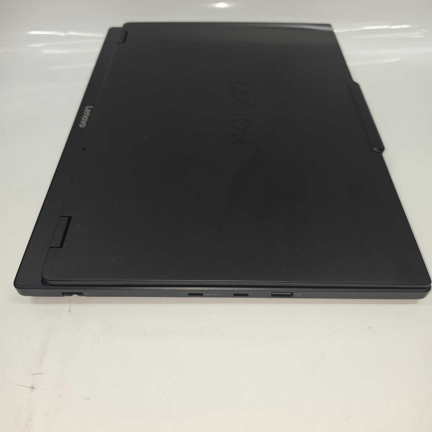 Lenovo Legion 5 Gen 10 AMD Ryzen 7 260 3.8GHz 16GB RAM 1TB SSD GeForce RTX 5060