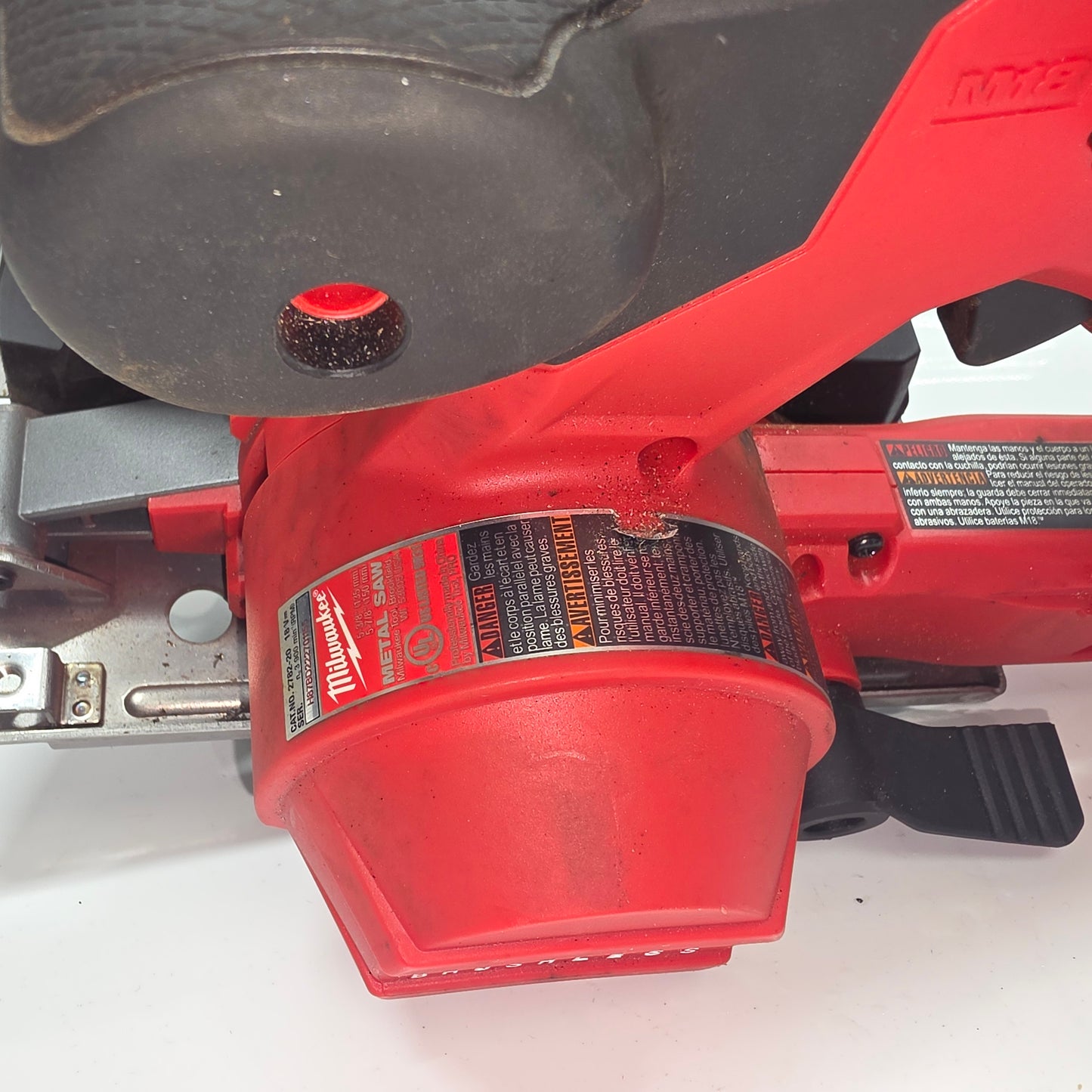 Milwaukee 2782-20 M18 18V 5 3/8 Metal Saw